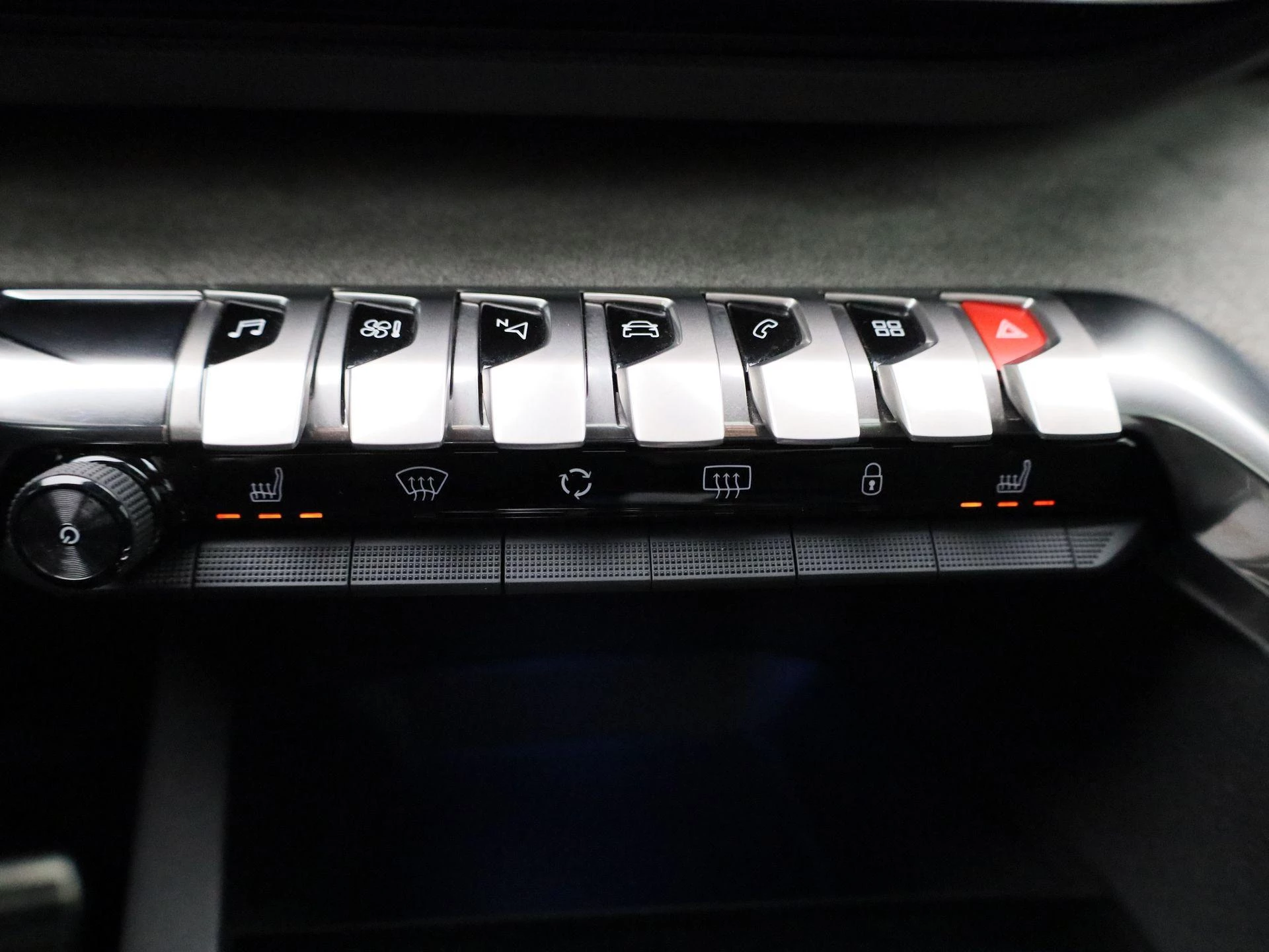 Peugeot-5008-image-22