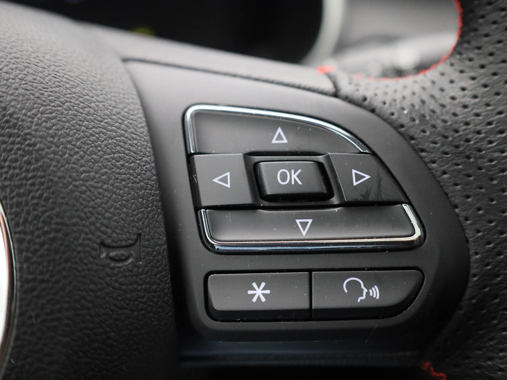 MG-ZS EV-image-22