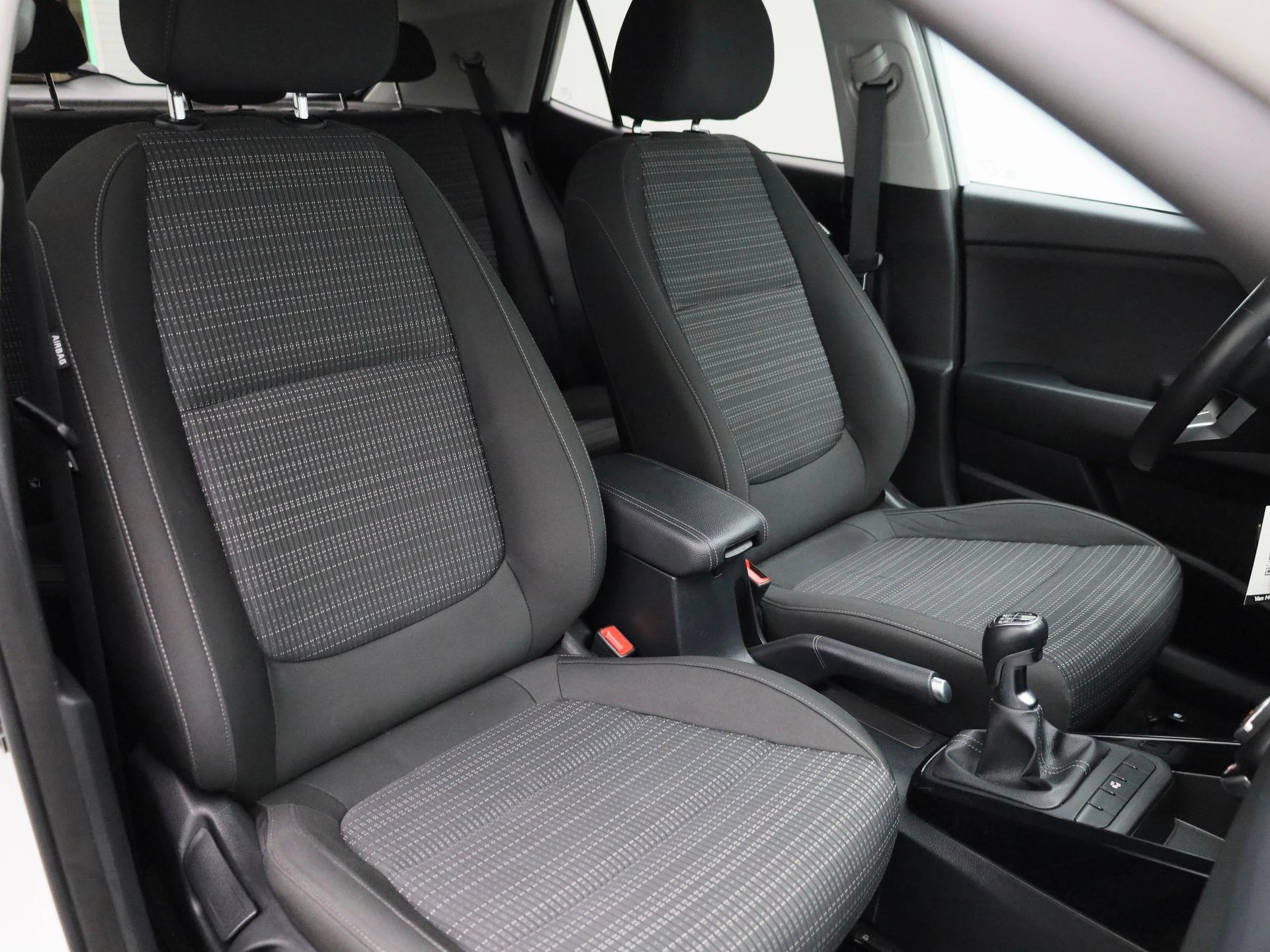 Kia-Stonic-image-32
