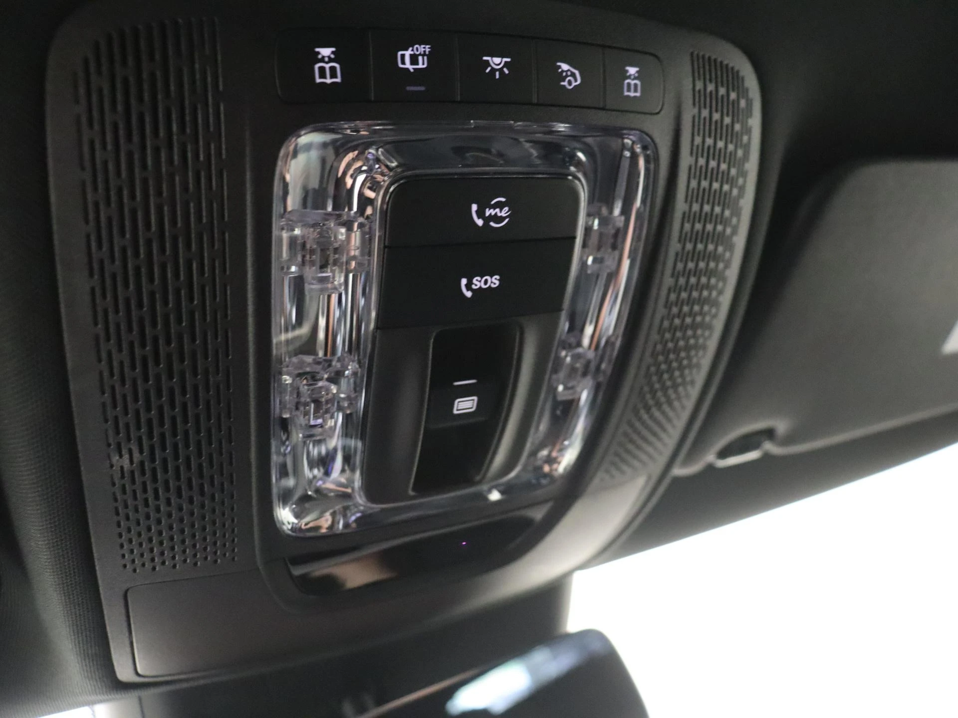 Mercedes-Benz-A-Klasse-image-22