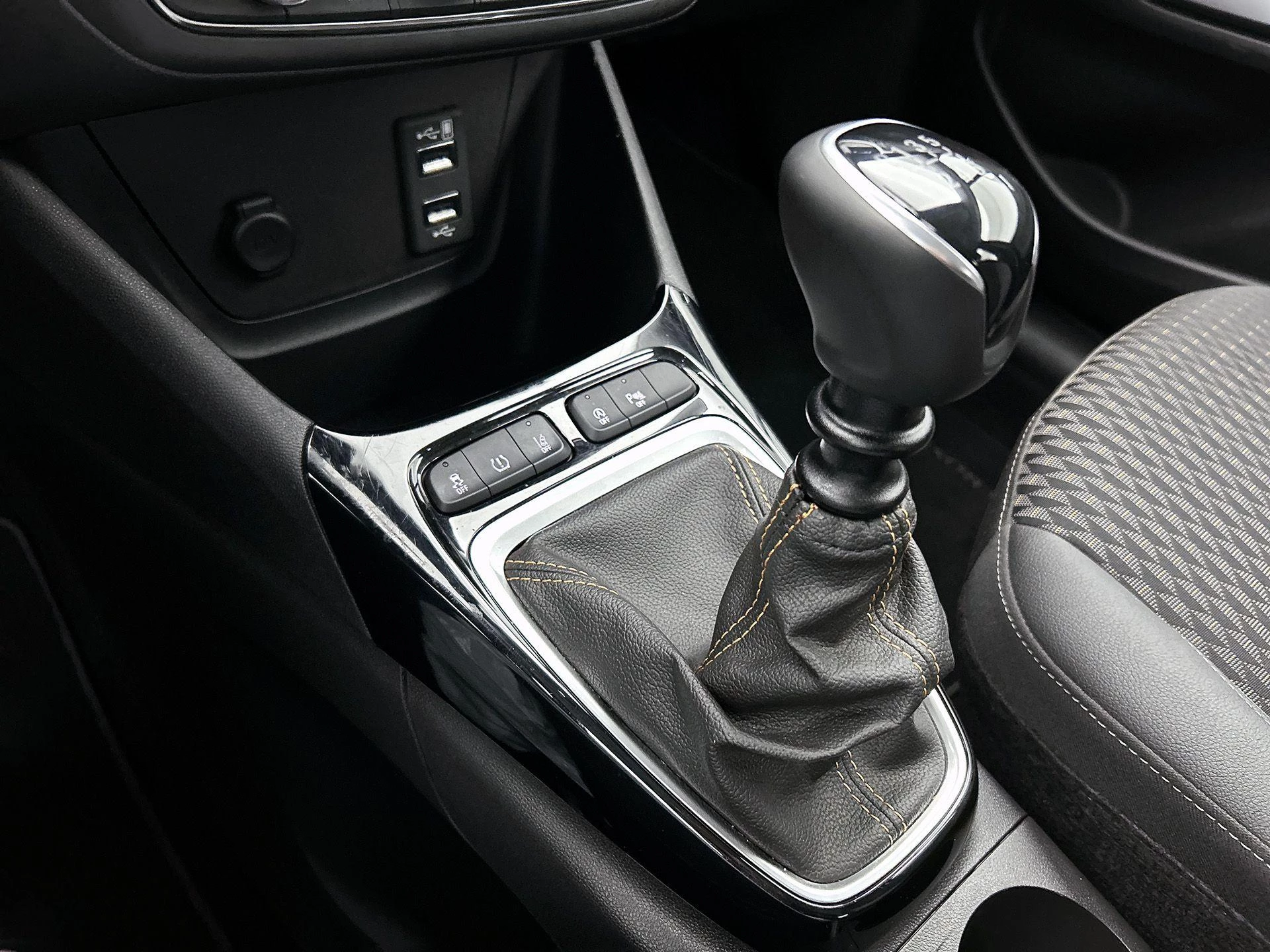 Opel-Crossland X-image-9