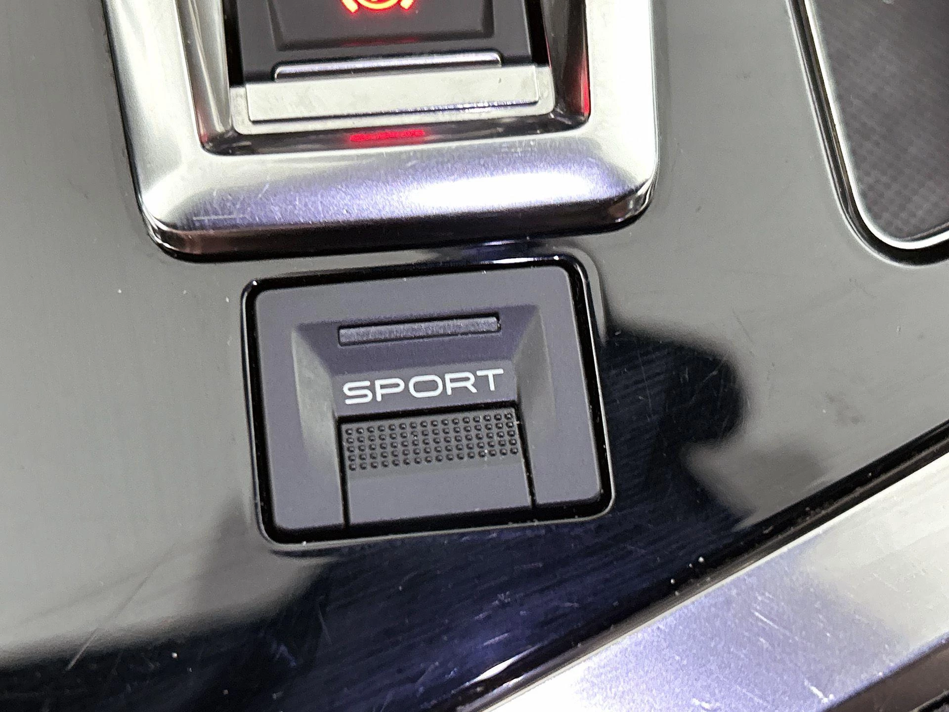 Peugeot-5008-image-14