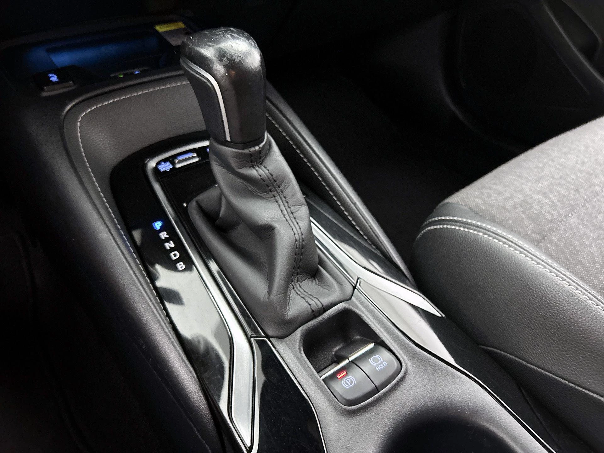 Toyota-Corolla Touring Sports-image-27