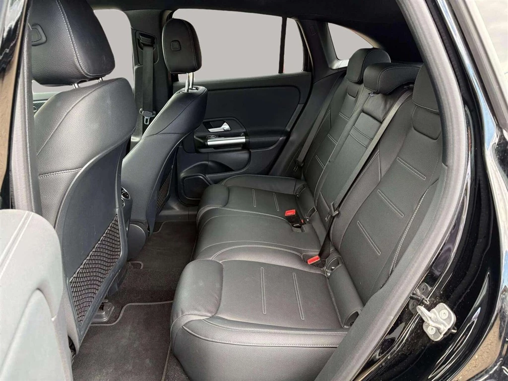 Mercedes-Benz-EQA-image-19