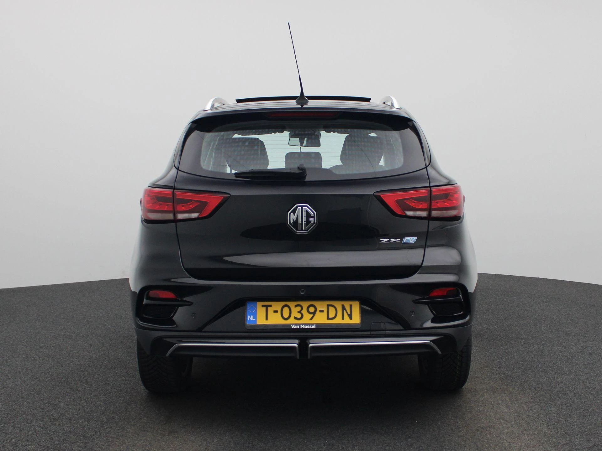 MG ZS EV MG EV Long Range Luxury 70 kWh