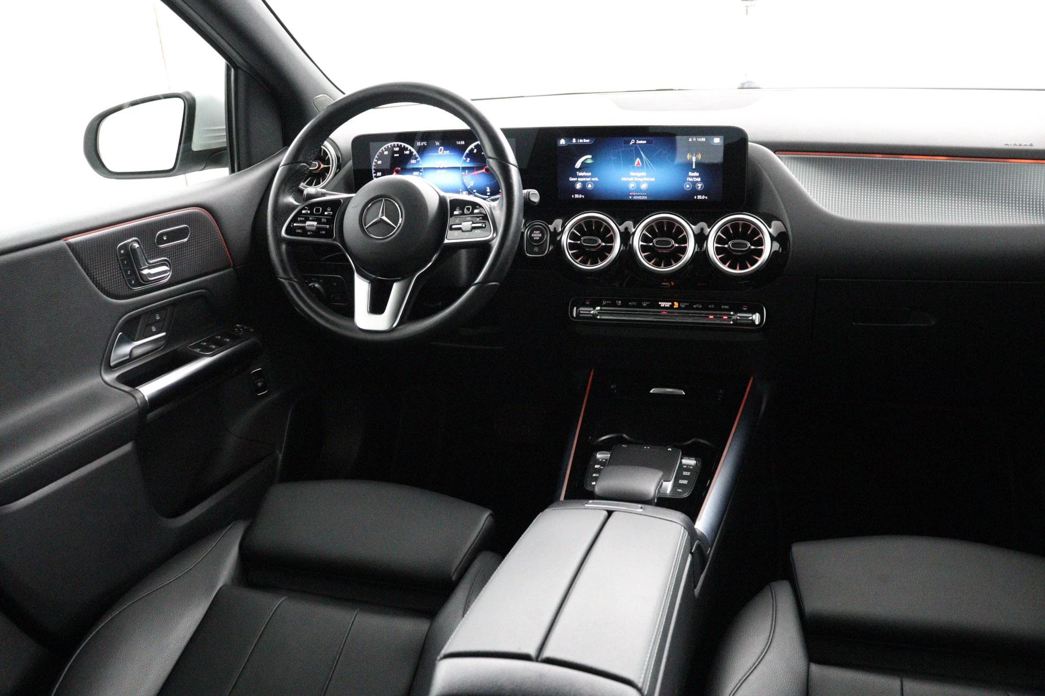Mercedes-Benz-B-Klasse-image-82
