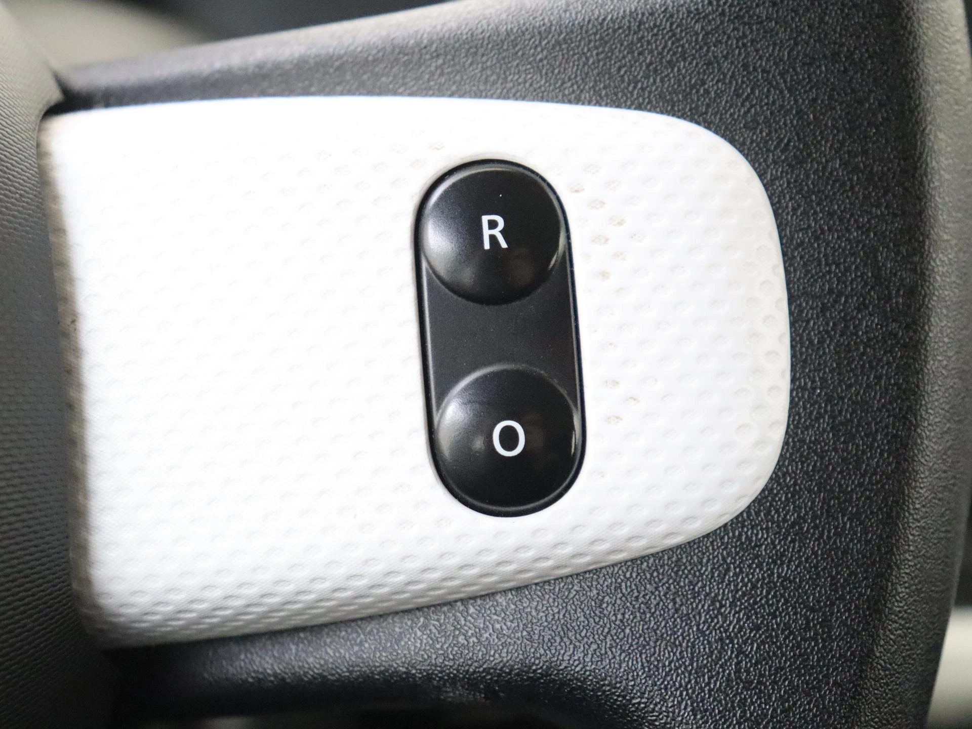 Renault-Twingo-image-17