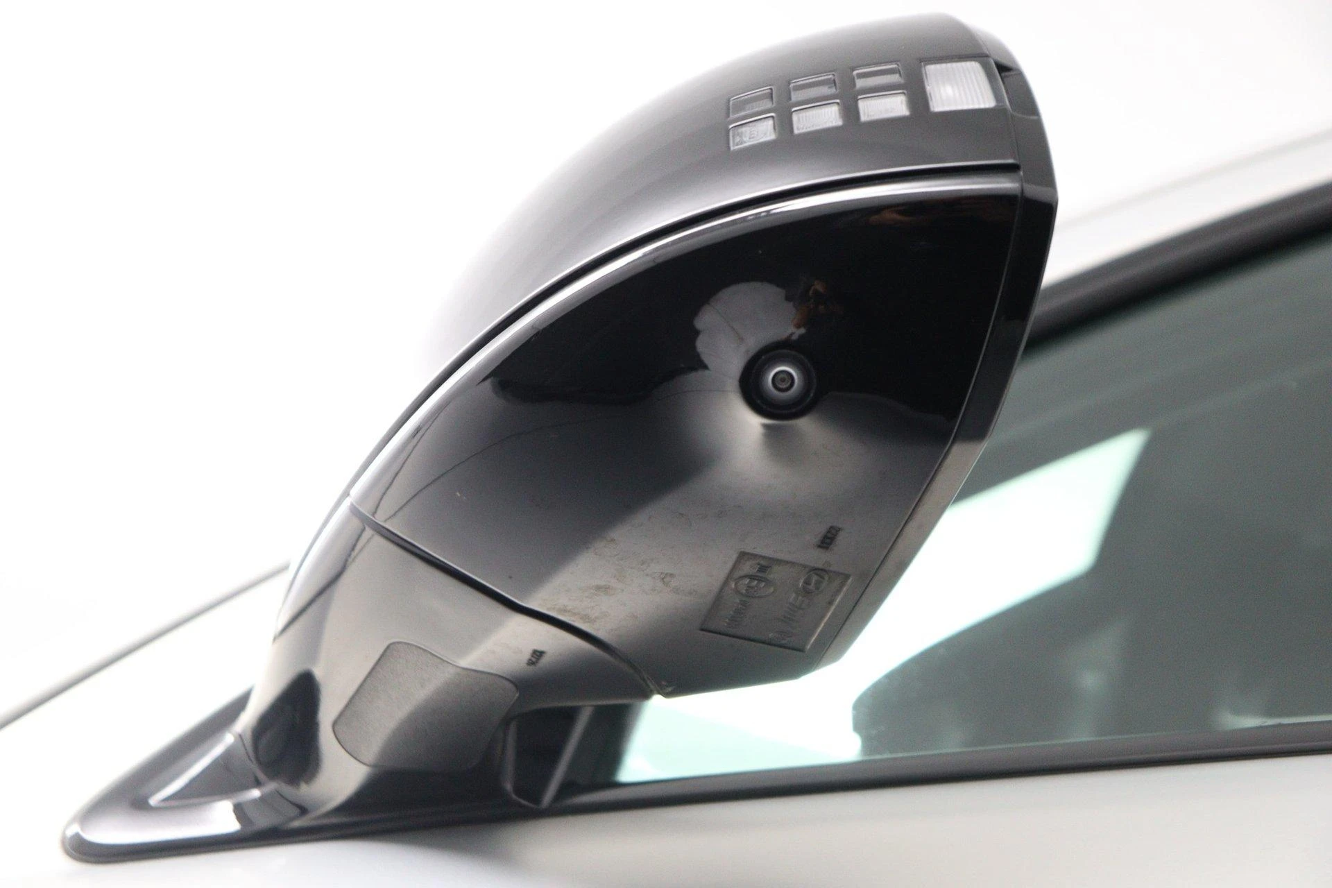 Hyundai-IONIQ 6-image-35