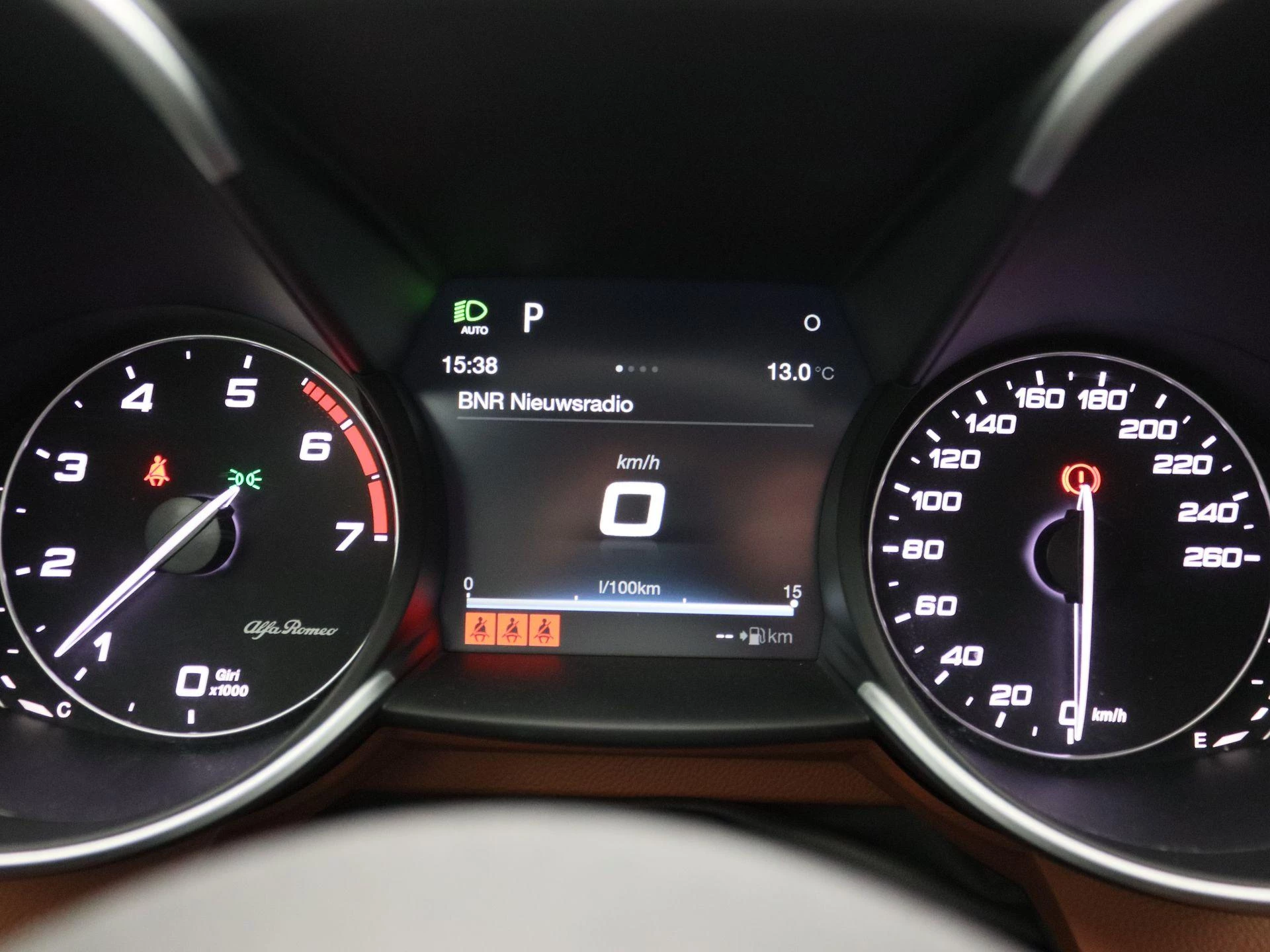 Alfa Romeo-Giulia-image-8