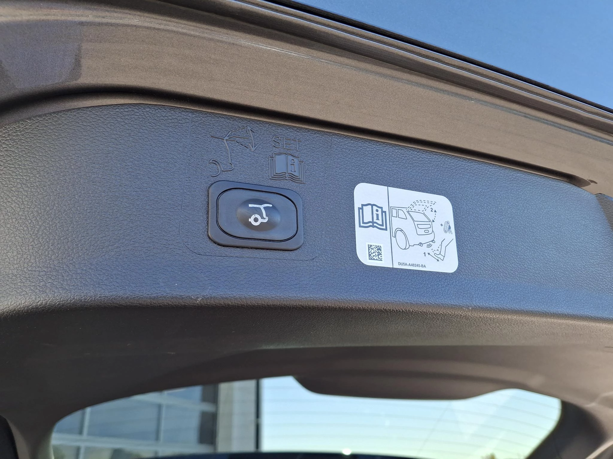 Ford-Kuga-image-12