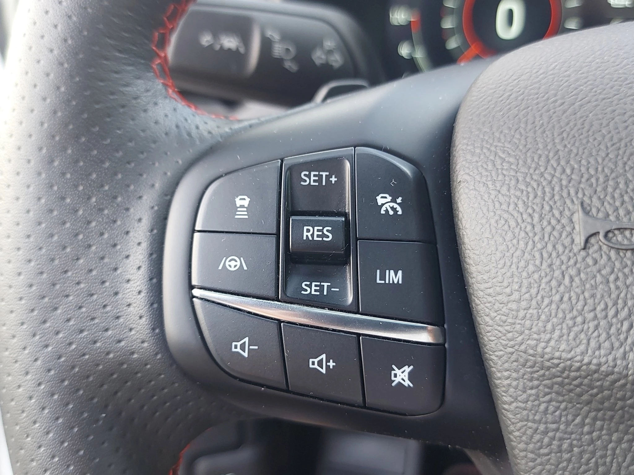 Ford-Focus-image-23