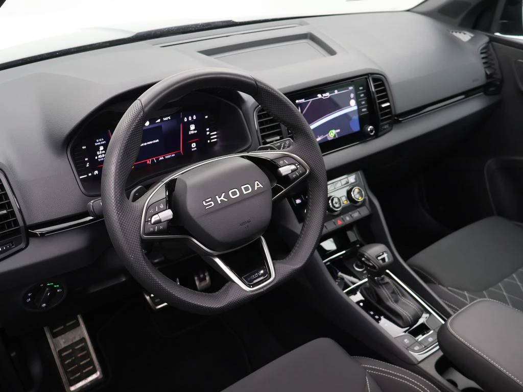 Škoda Karoq Karoq Sportline 1.5TSI AUTOMAAT*PANODAK*VIRTUAL COCKPIT*SPORTZETELS*ACC*PDC ACHTER*...*
