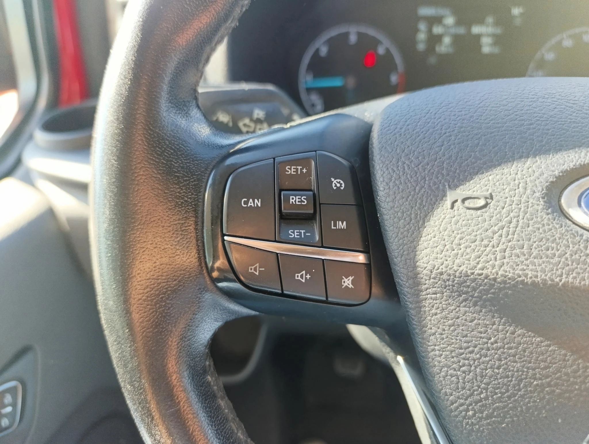 Ford-Transit Custom-image-18