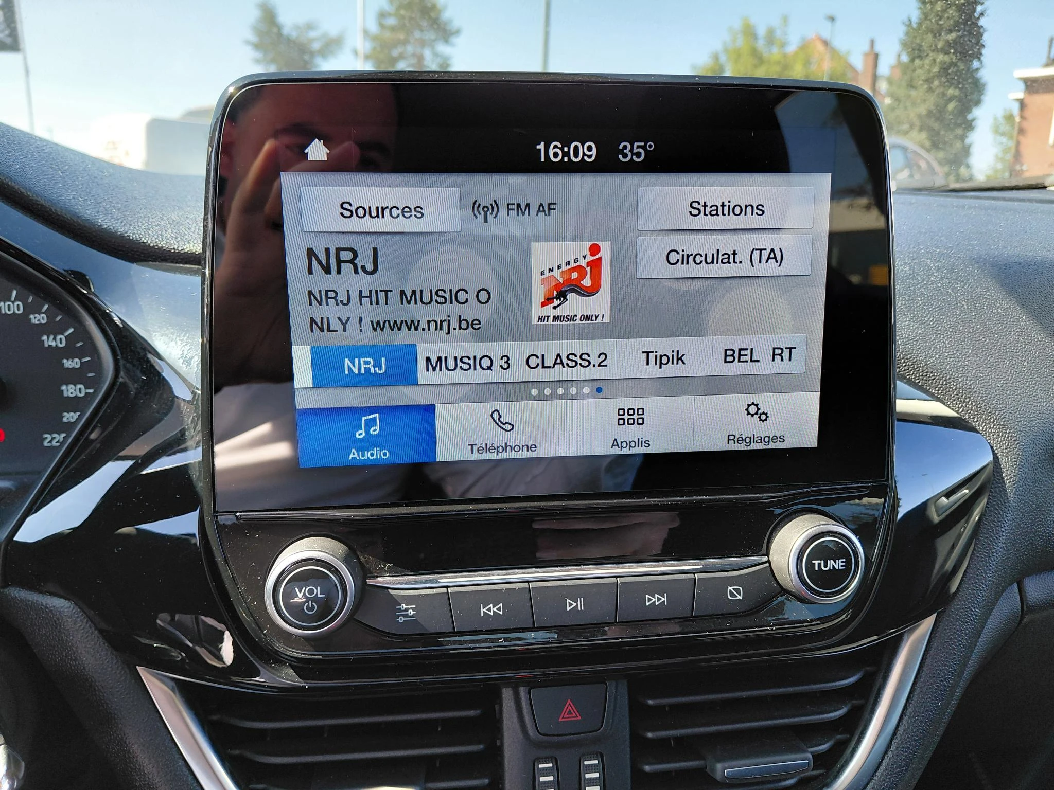 Ford-Fiesta-image-11