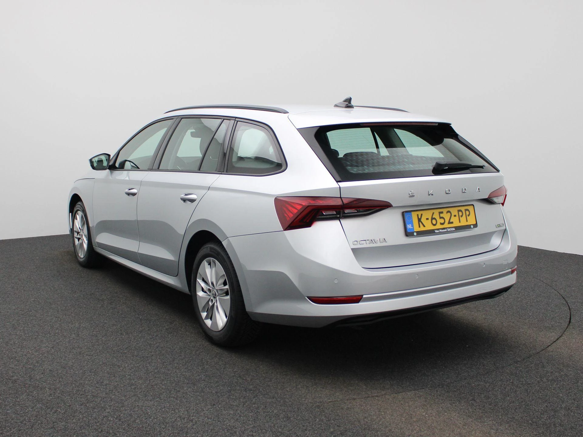 Škoda-Octavia-image-1