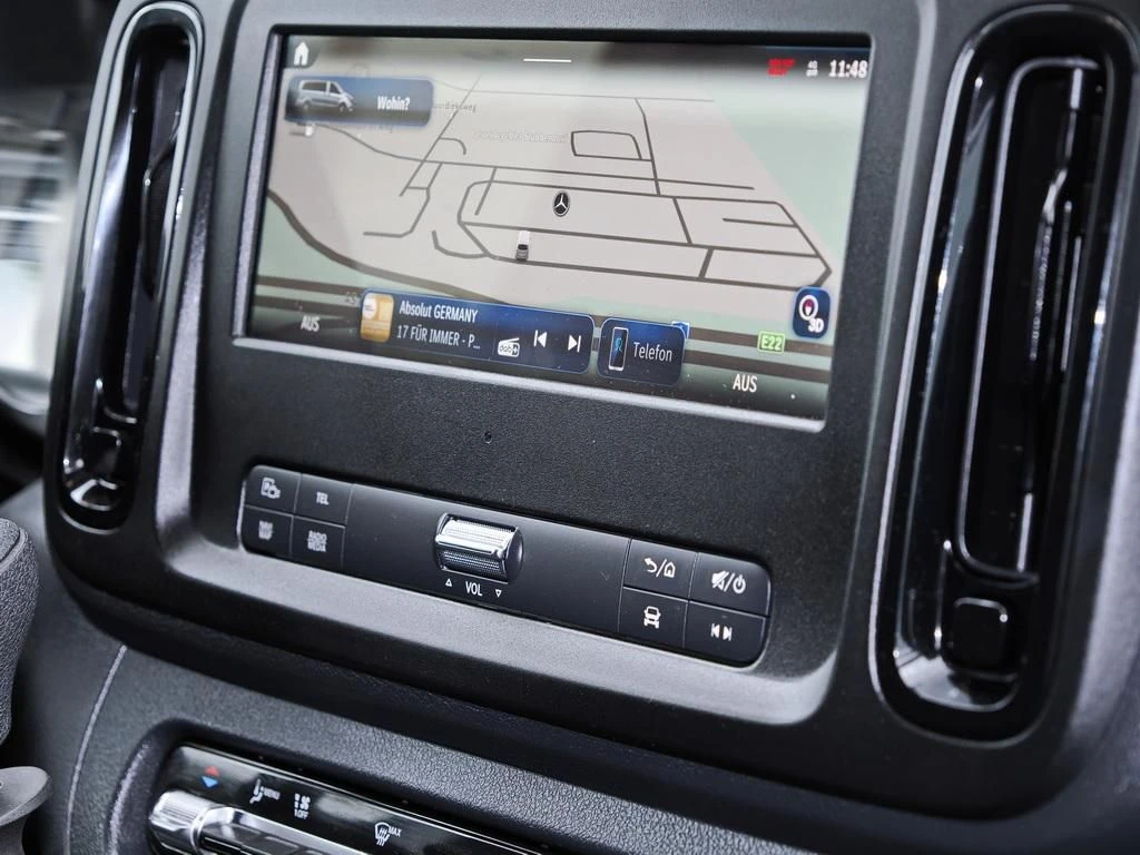 Mercedes-Benz-Vito 116-image-10