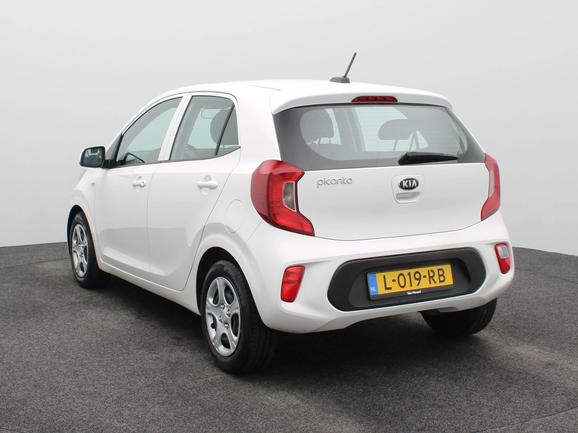 Kia-Picanto-image-1