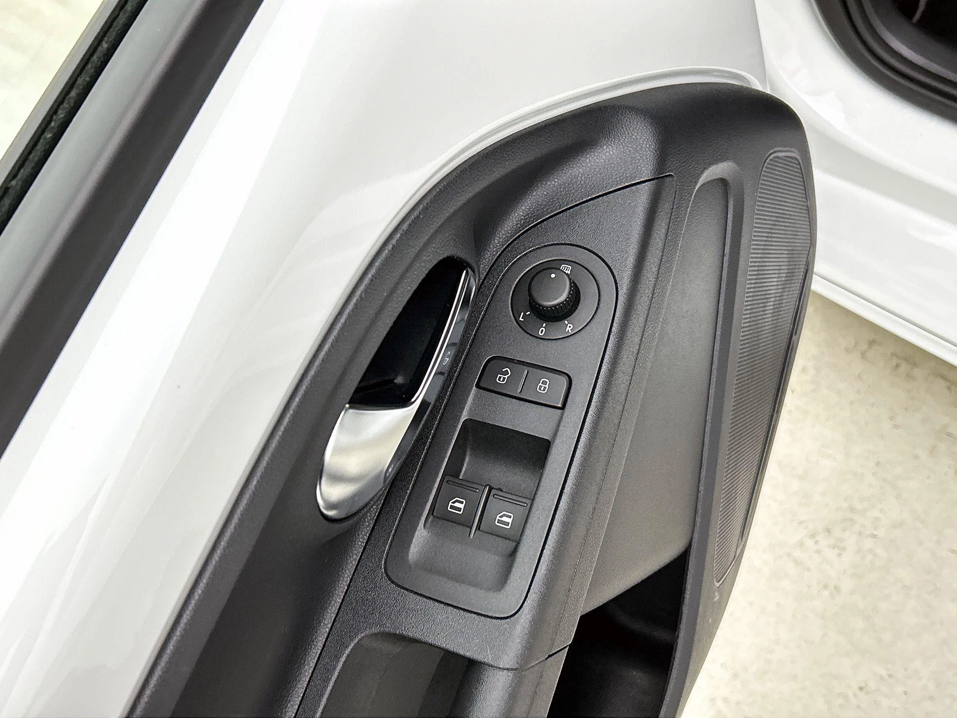 Volkswagen e-up! e-up! 82 PK