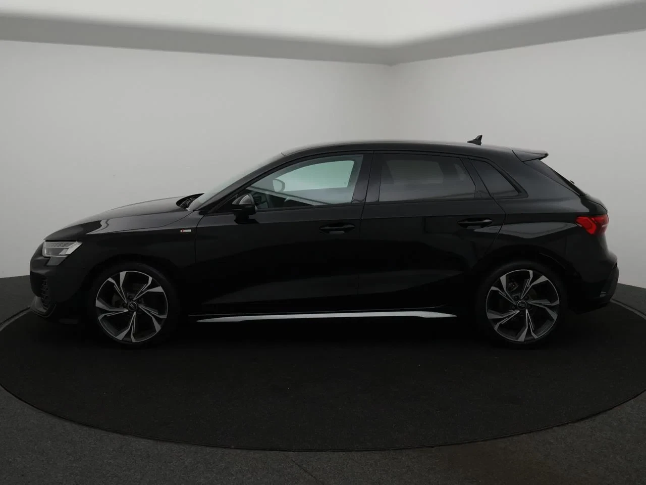 Audi-A3-image-1