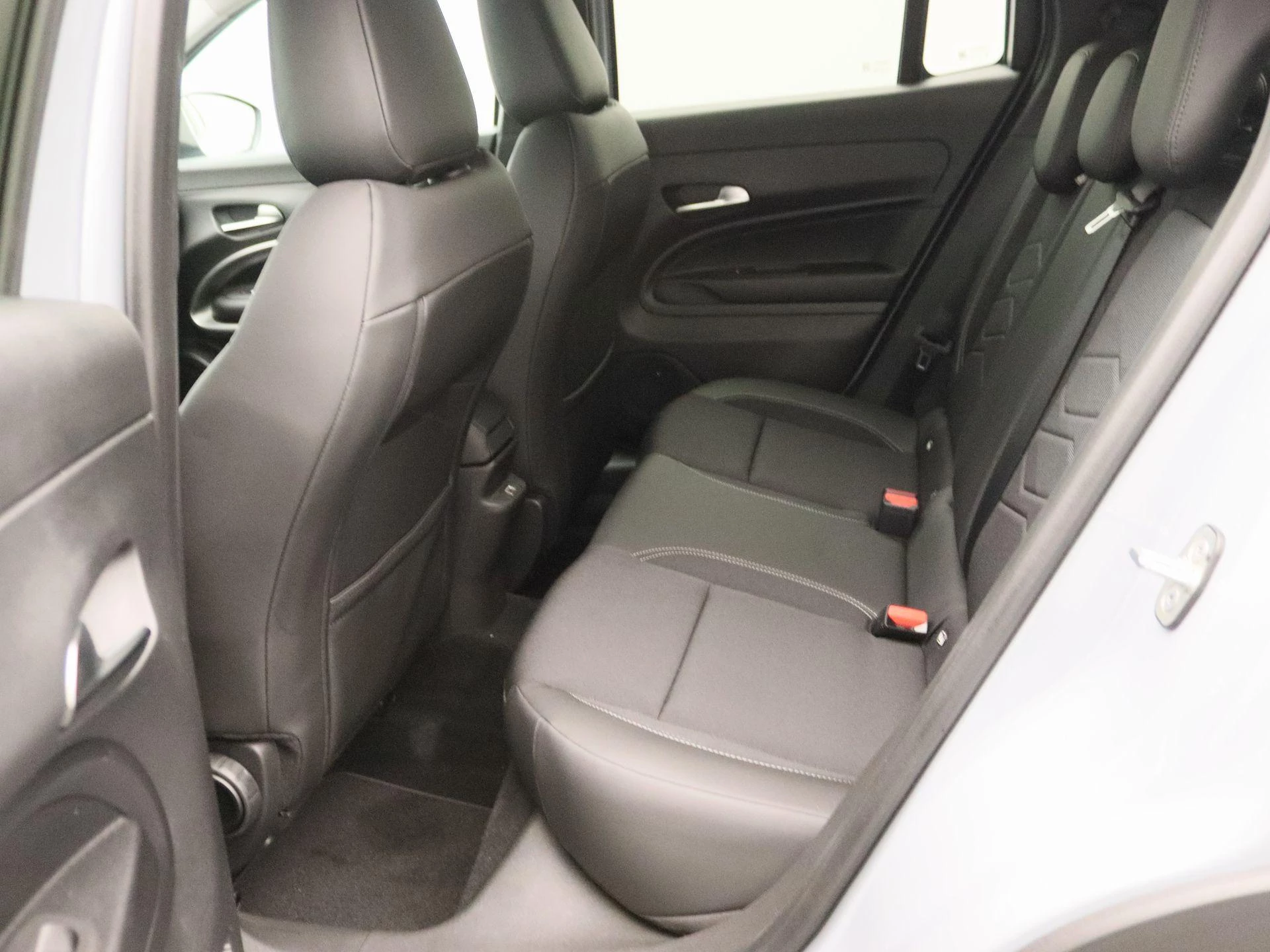 Jeep-Avenger-image-9