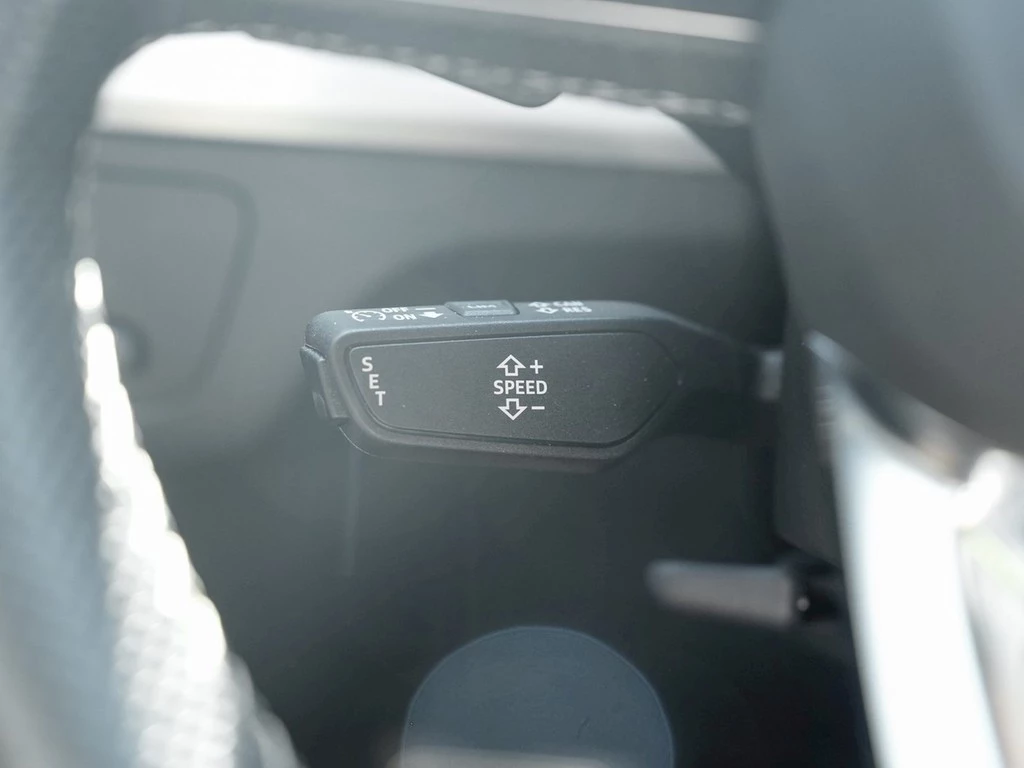 Audi Q5 40 TDI quattro S line S-tronic Navi AHK