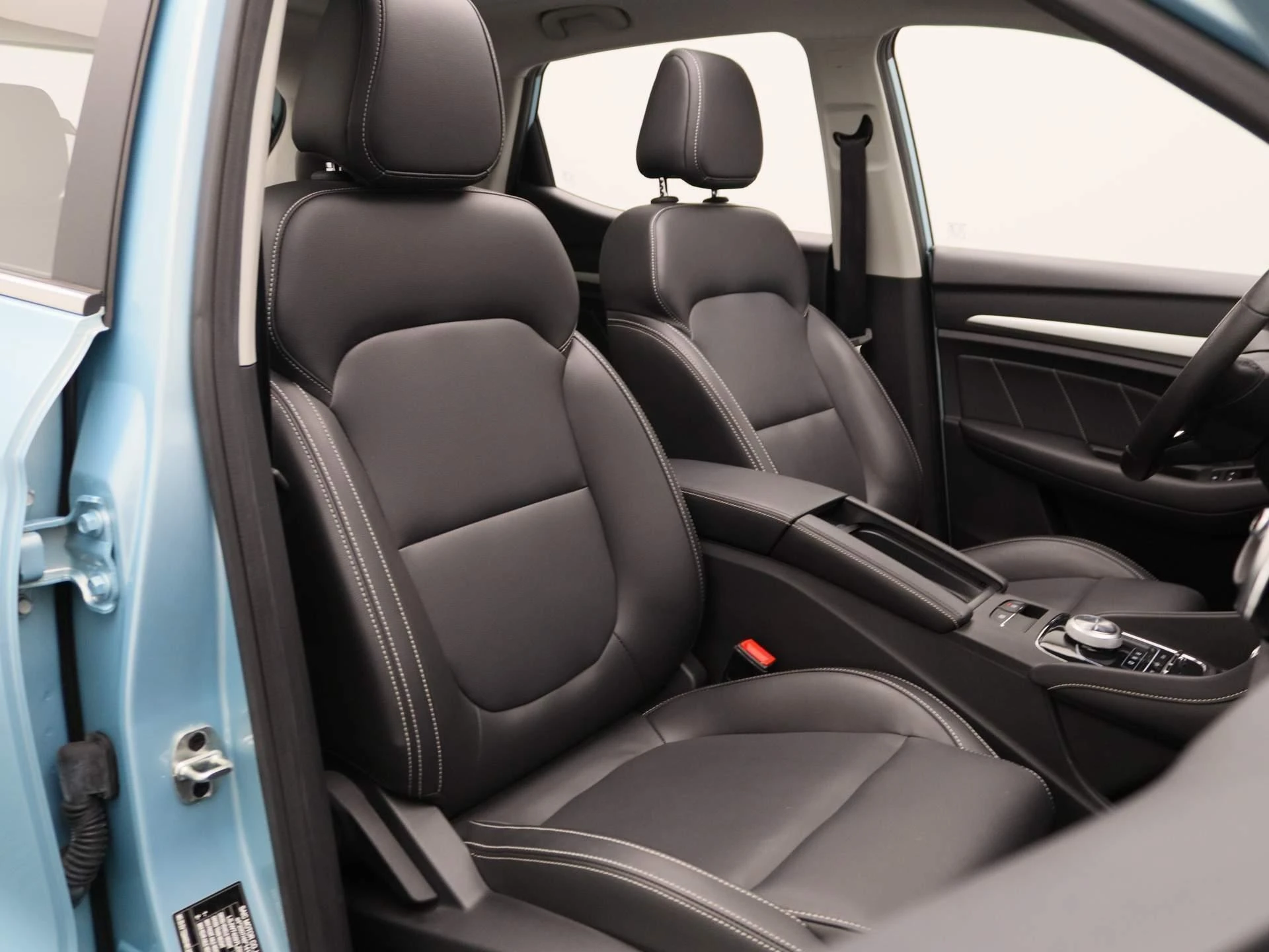 MG-ZS EV-image-12