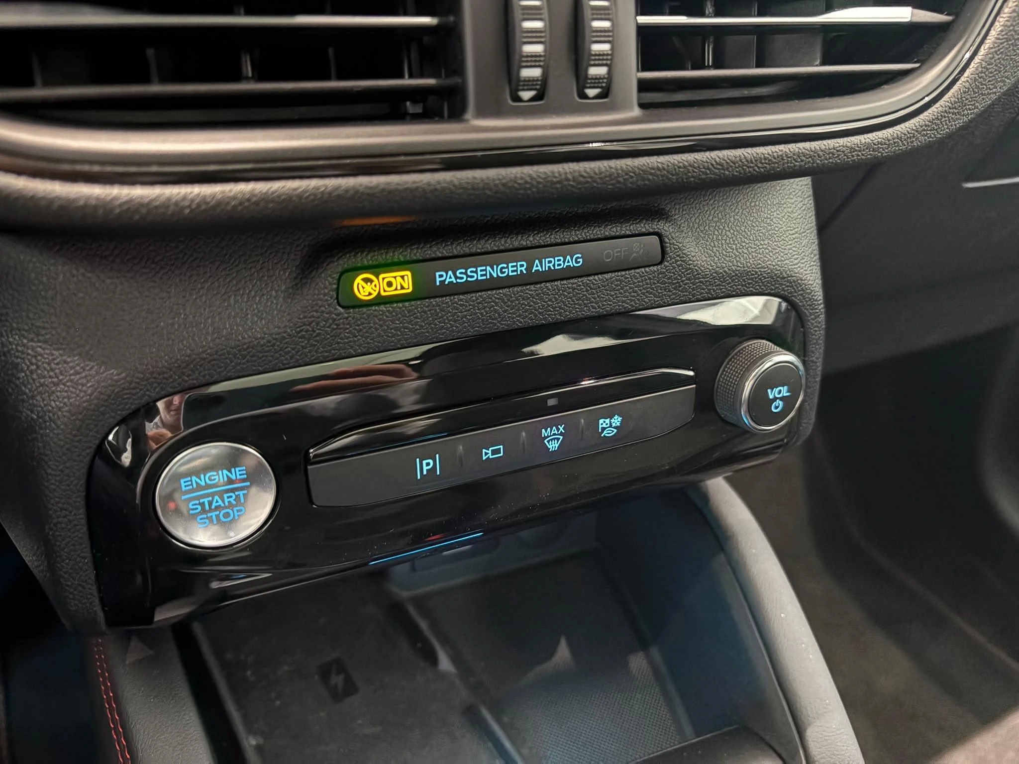 Ford-Kuga-image-28
