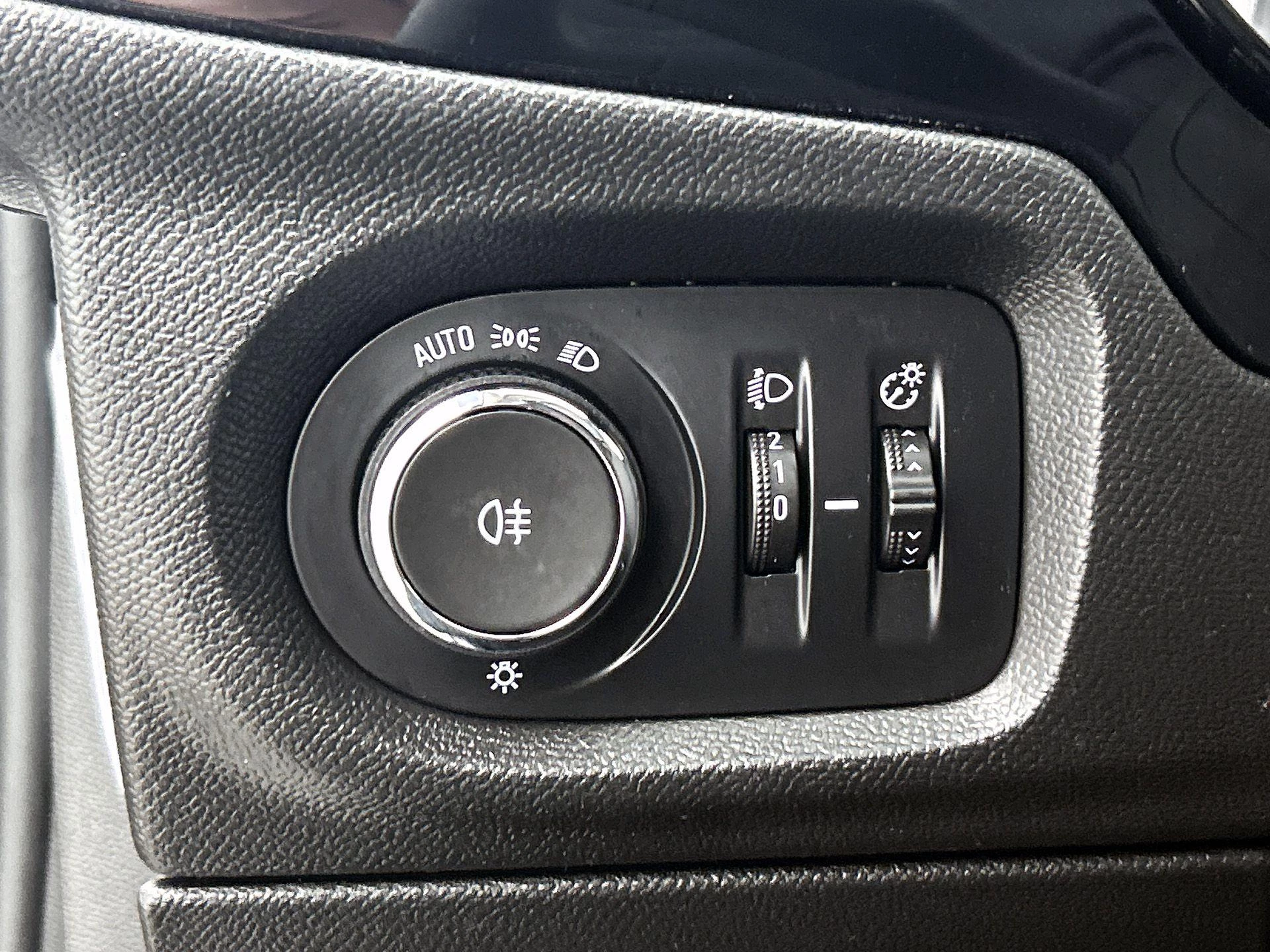 Opel-Corsa-image-15