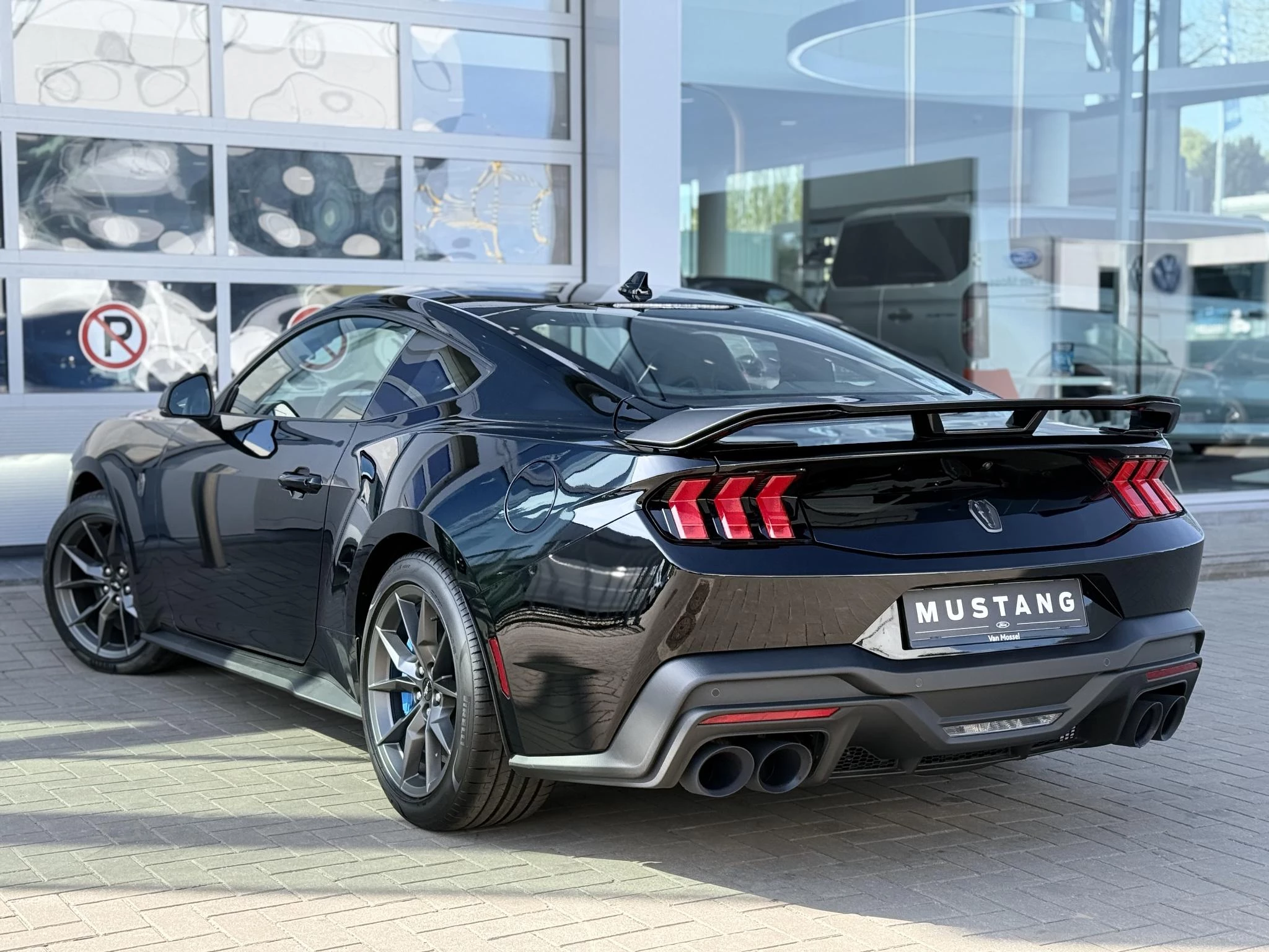 Ford-Mustang-image-4