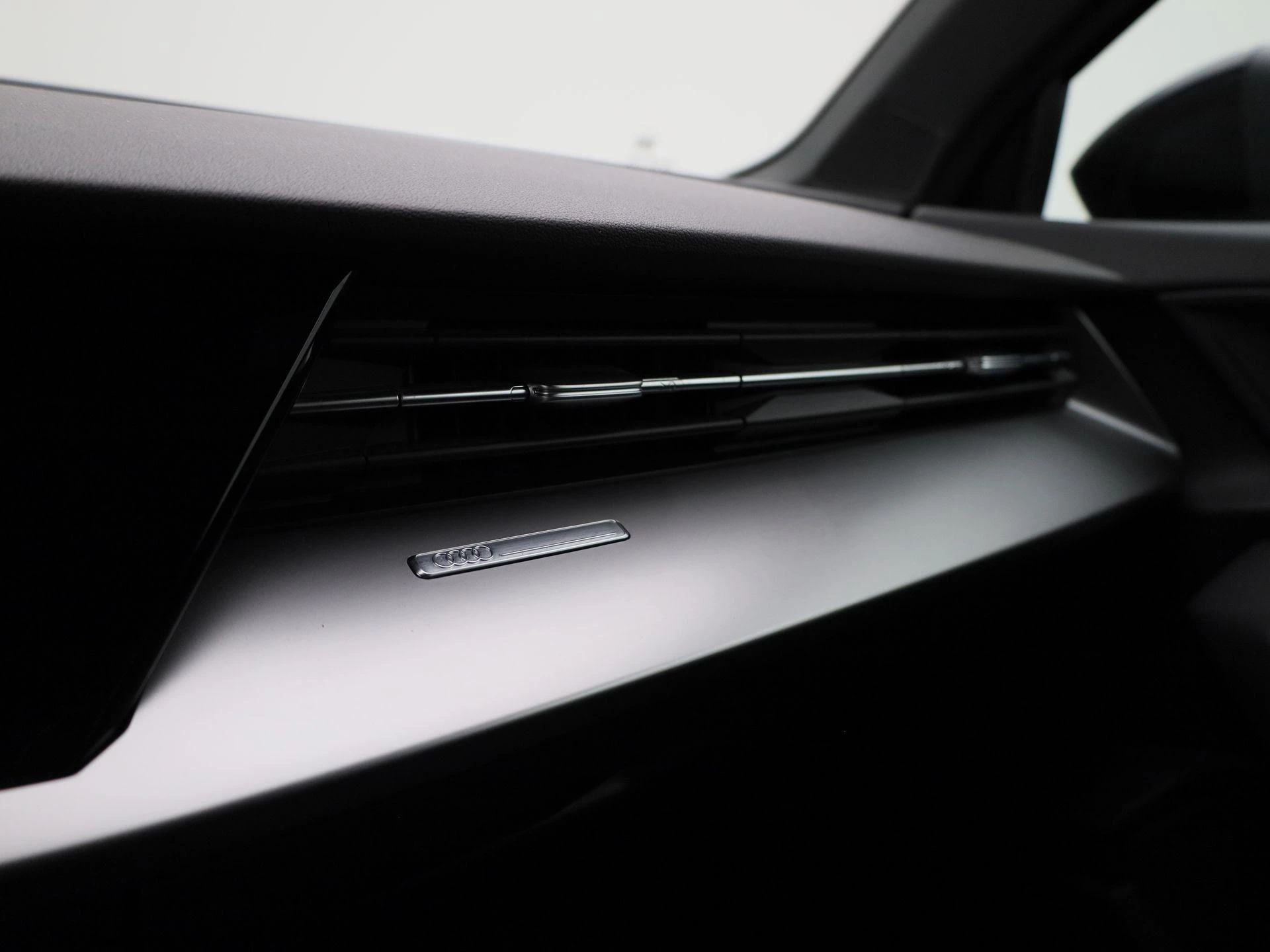 Audi A3 Limousine 30 TFSI S edition