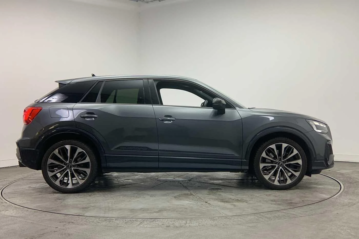 Audi-SQ2-image-3