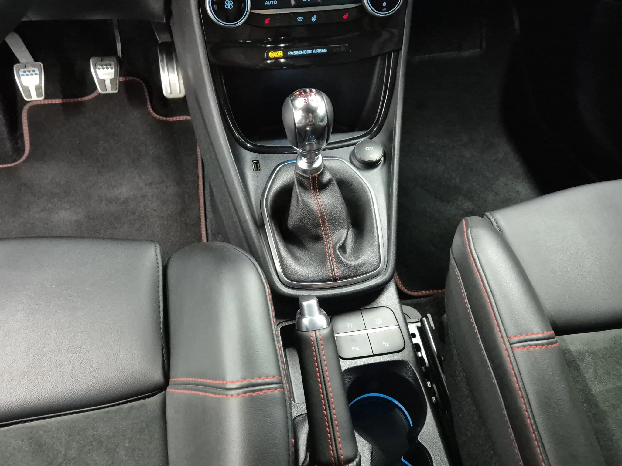 Ford-Puma-image-13