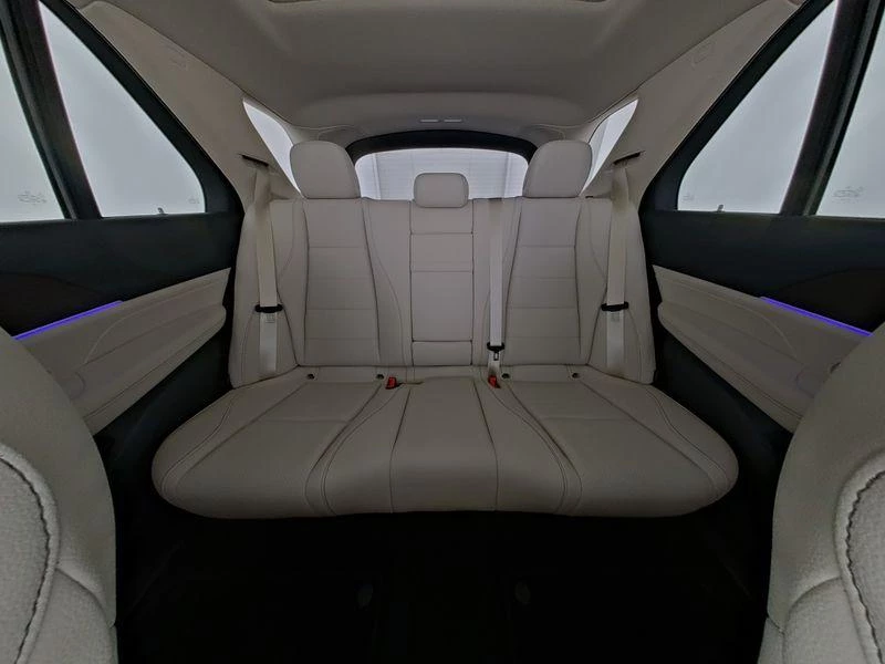 Mercedes-Benz-GLE-image-7