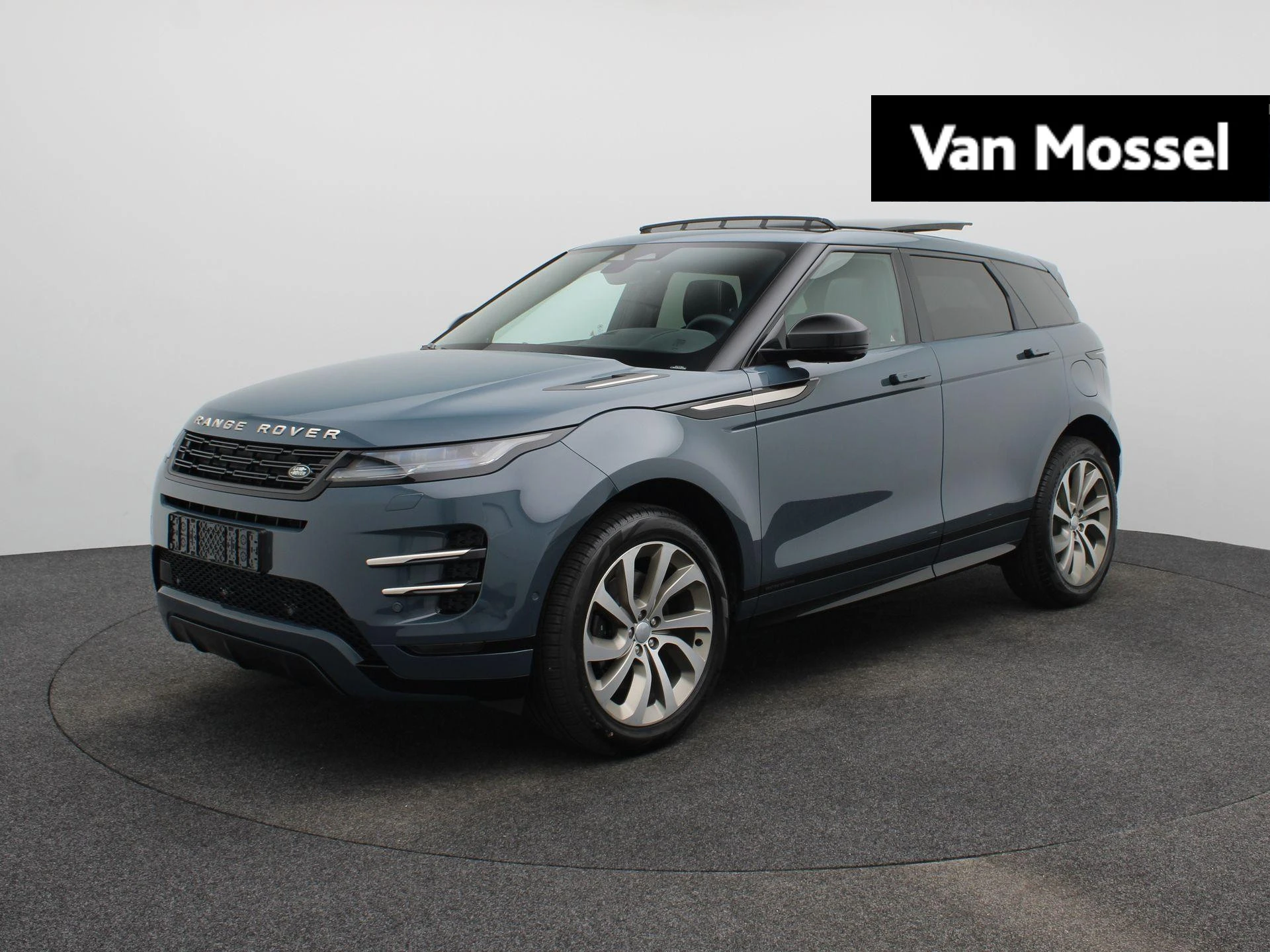 Land Rover-Range Rover Evoque-image-0