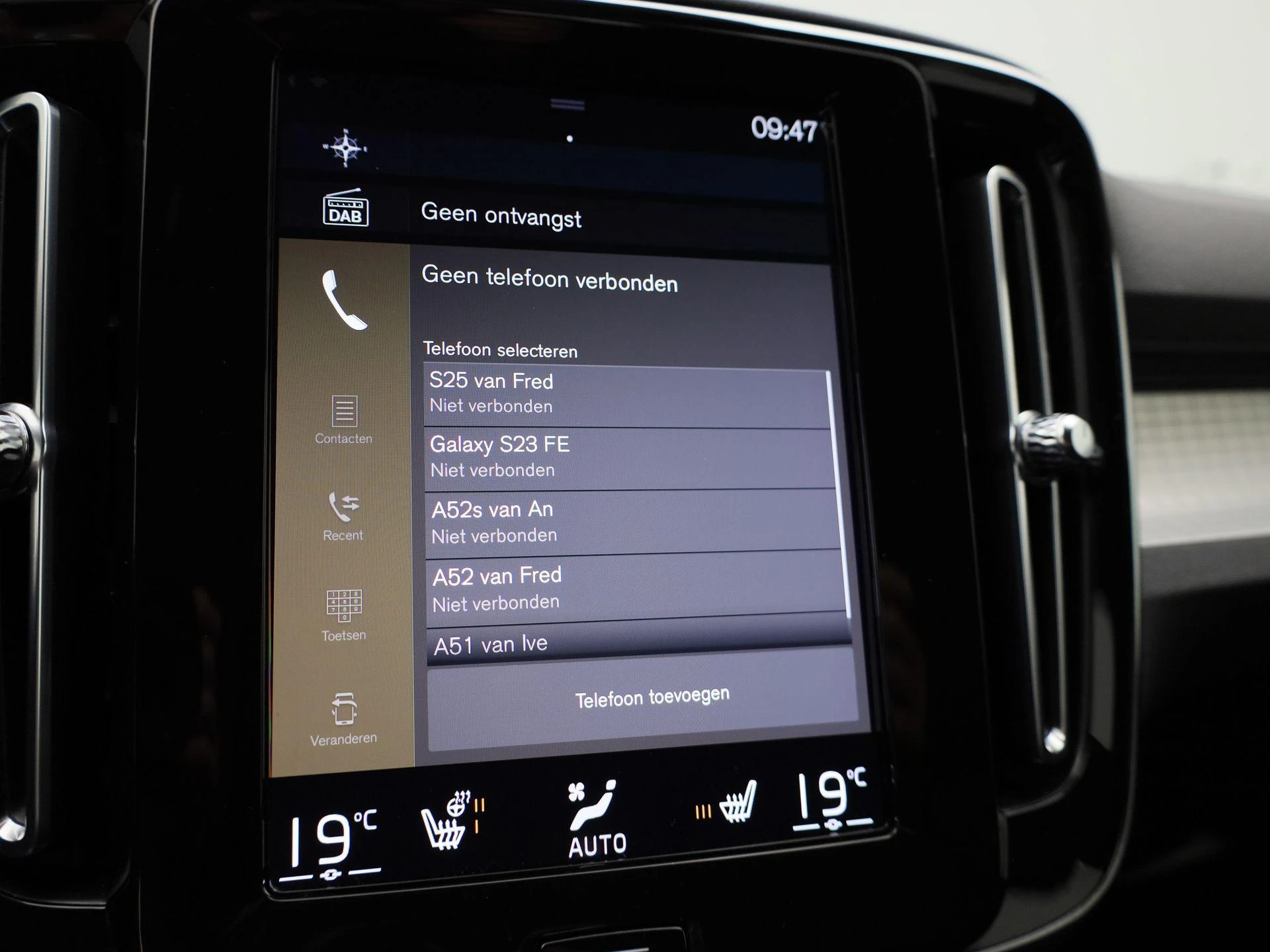 Volvo-XC40-image-18