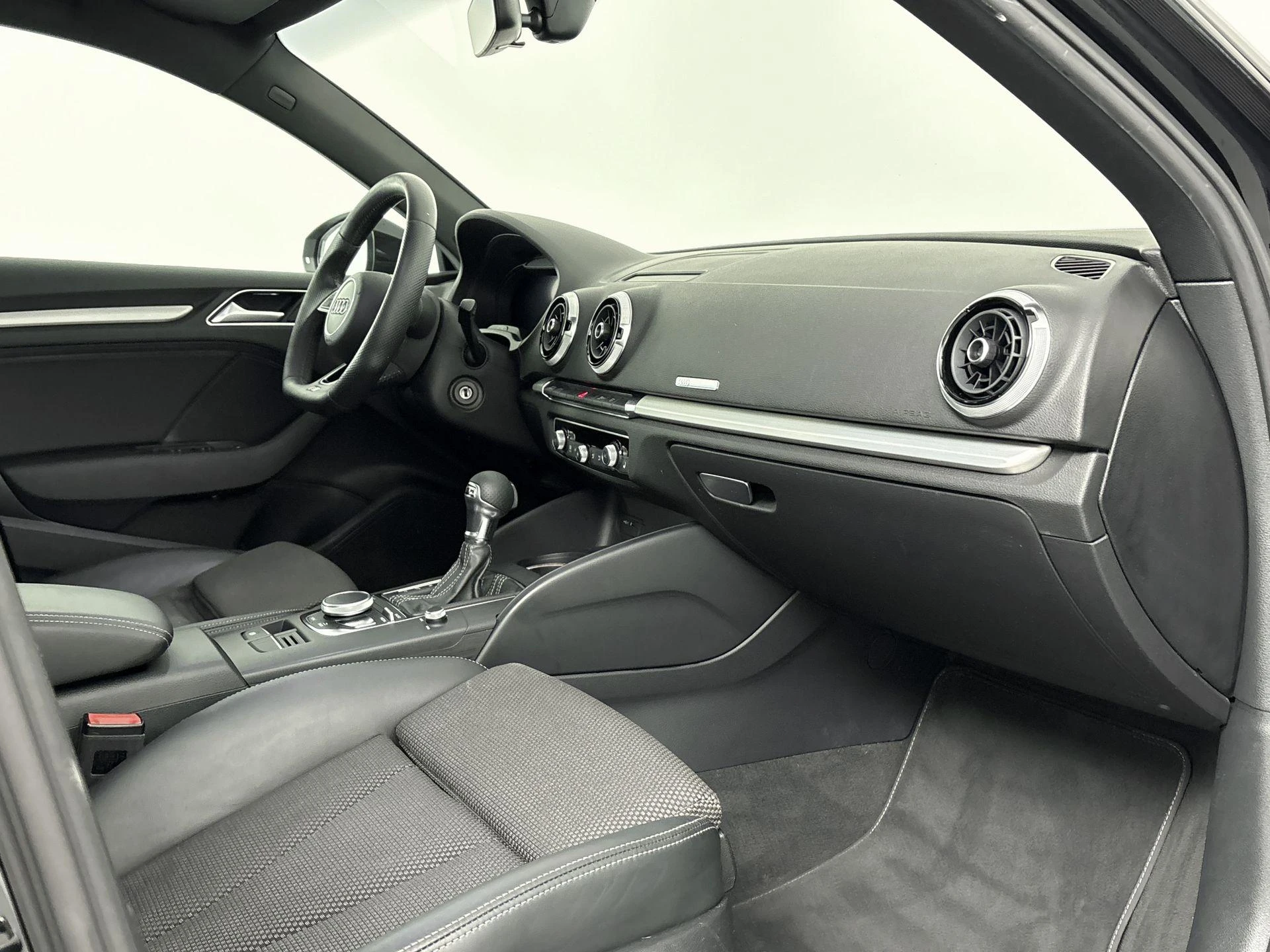 Audi-A3-image-9