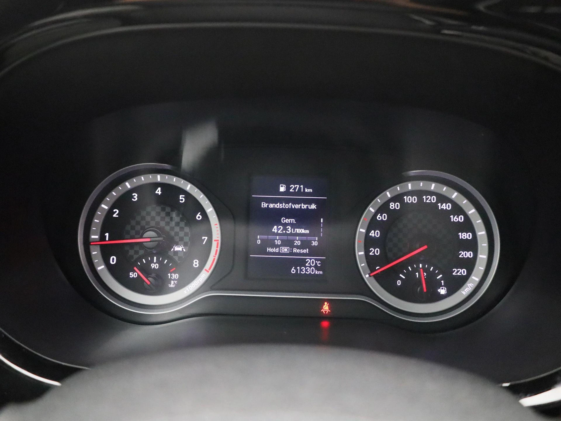 Hyundai-i10-image-16