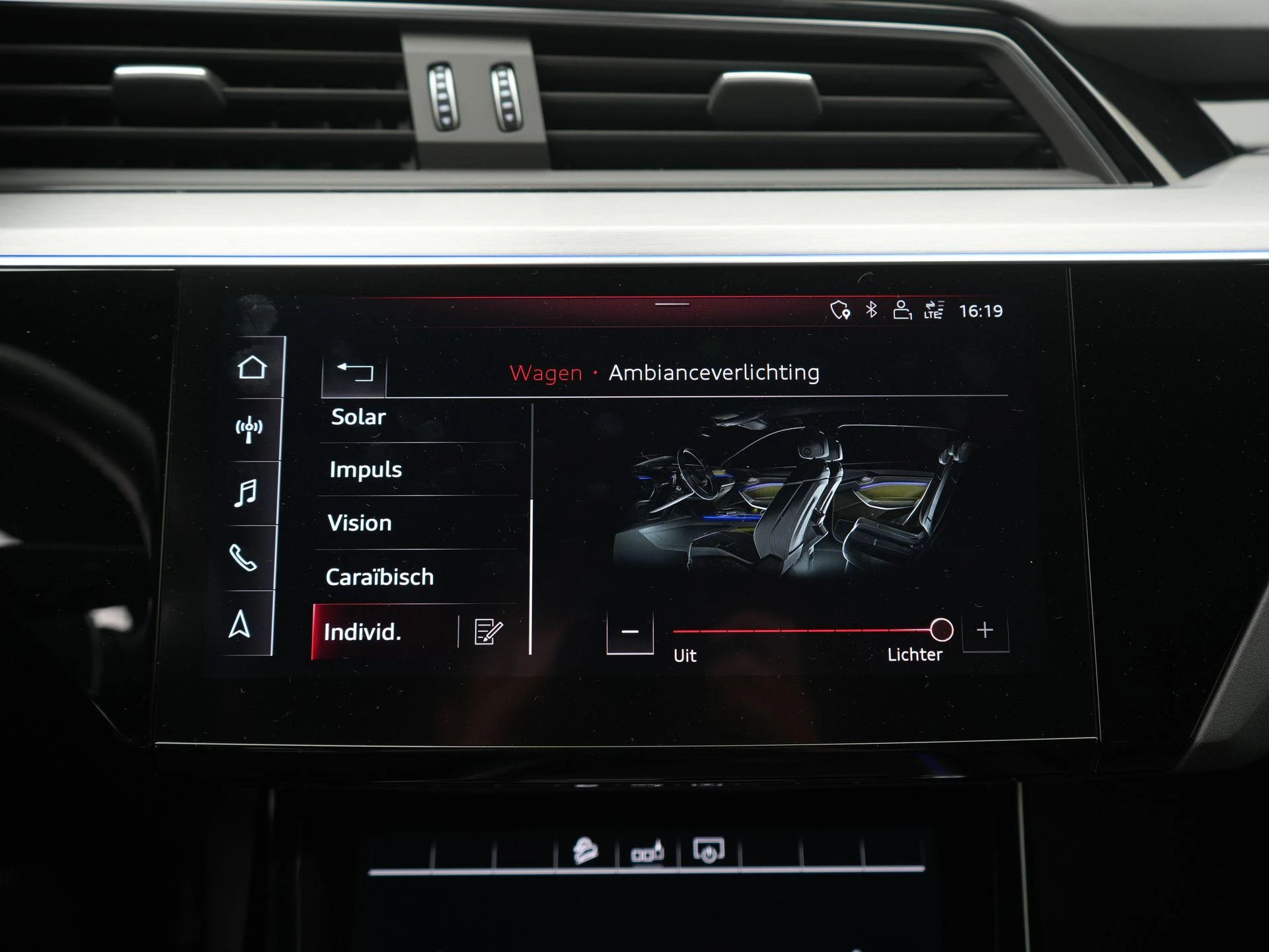 Audi-e-tron-image-22