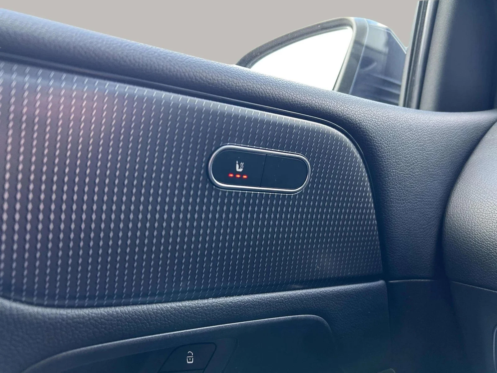 Mercedes-Benz-B-Klasse-image-10