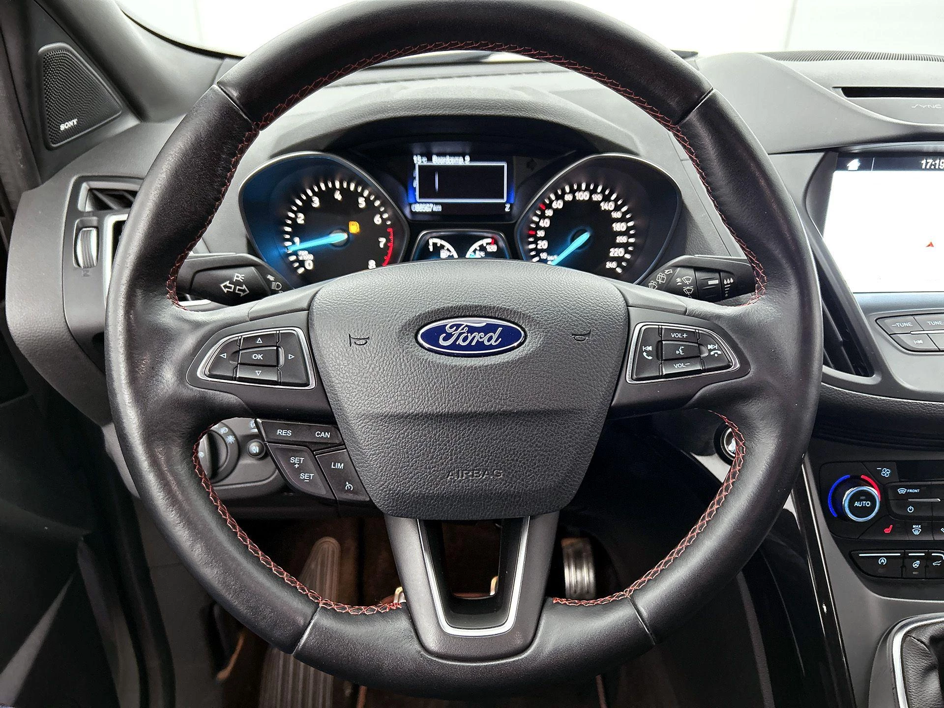 Ford Kuga 1.5 EcoBoost ST Line