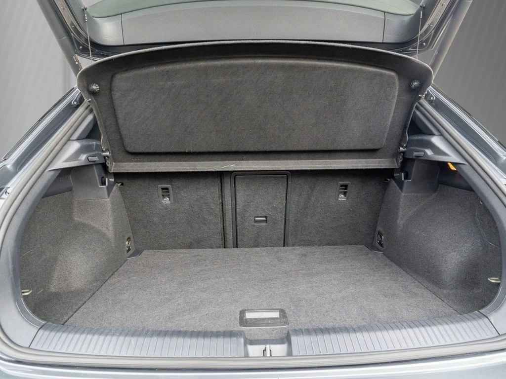 Volkswagen-T-Roc-image-5