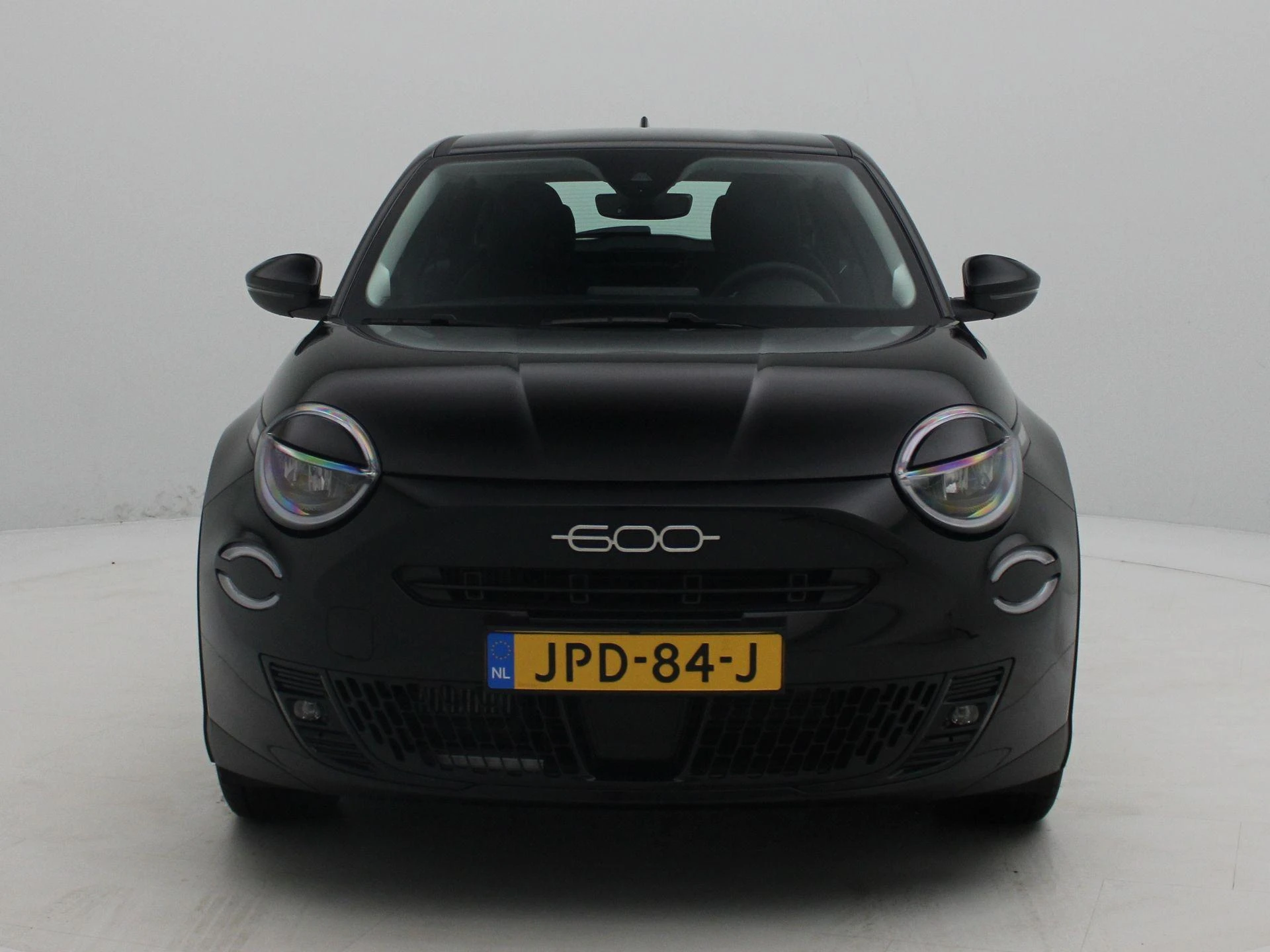 Fiat-600-image-2