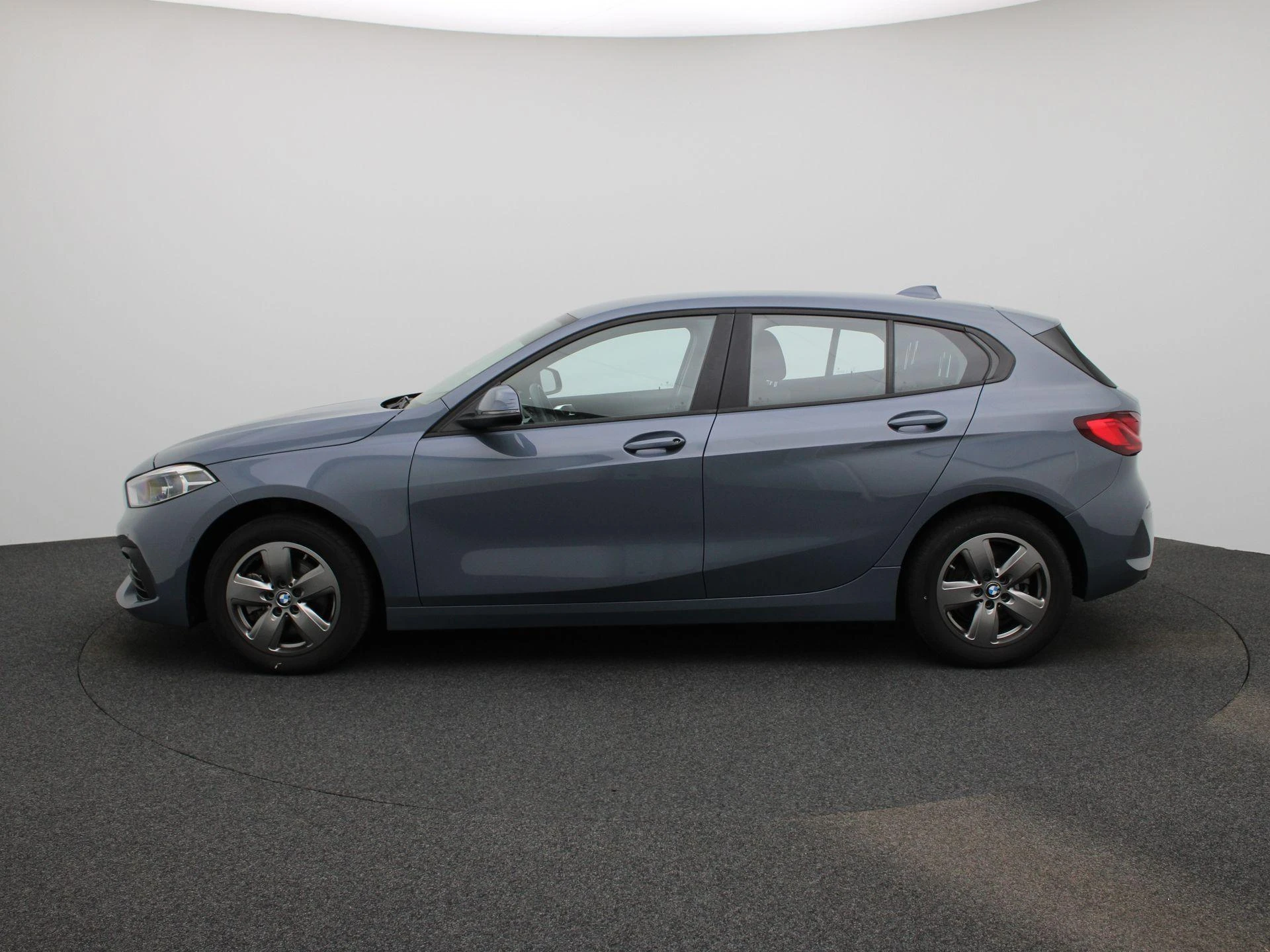 BMW-1 Reeks-image-3