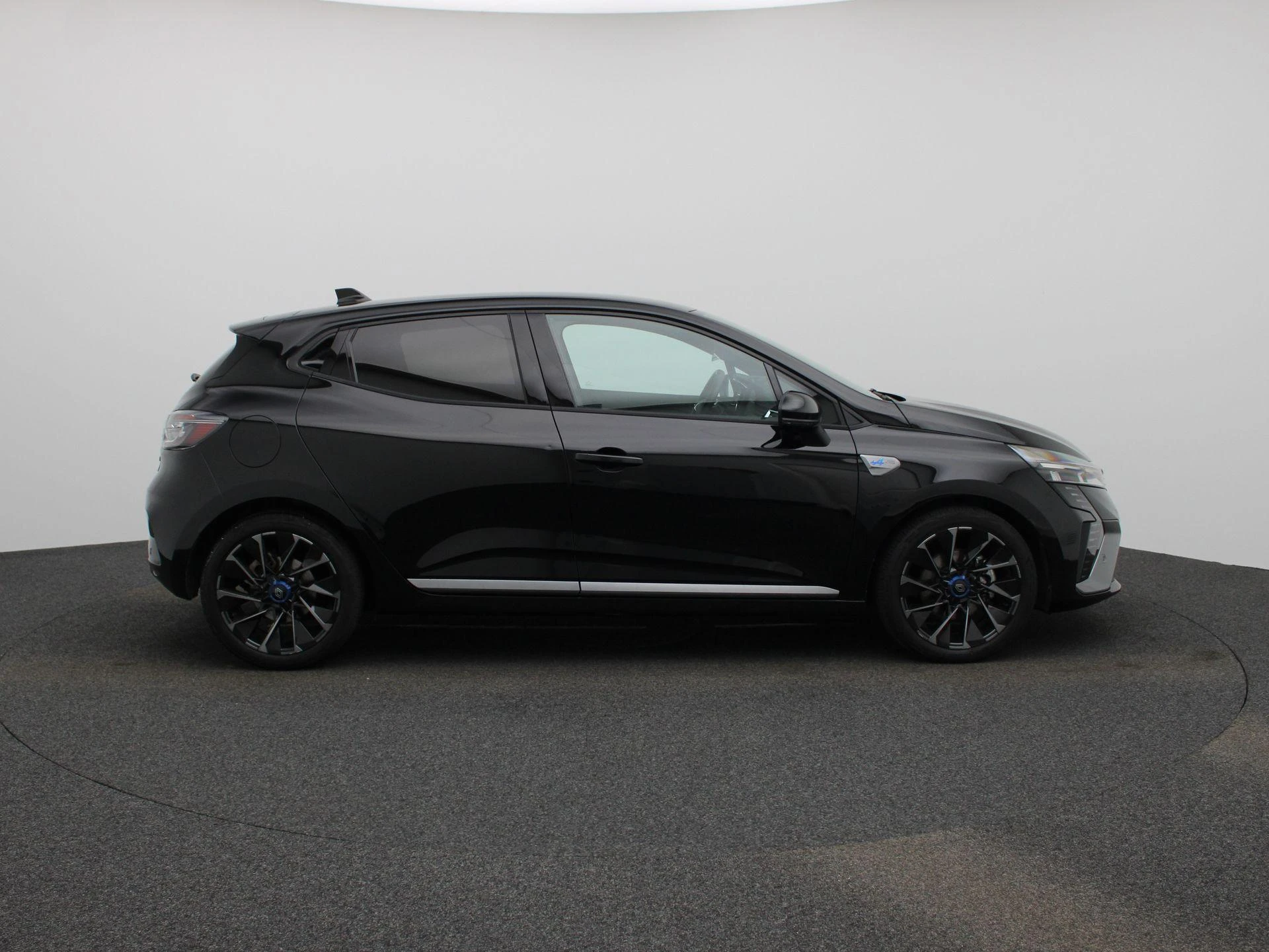 Renault-Clio-image-5