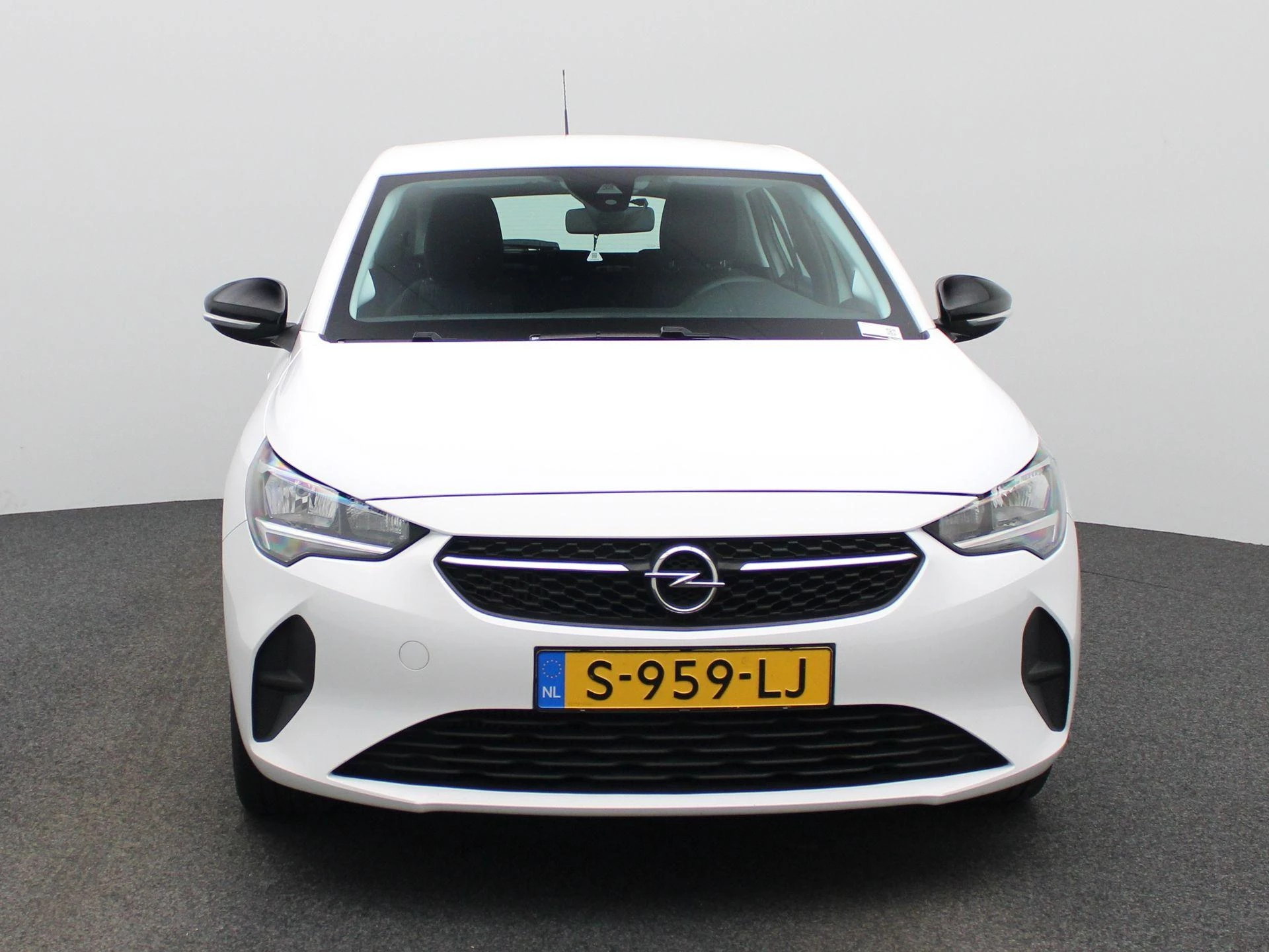 Opel-Corsa-image-2