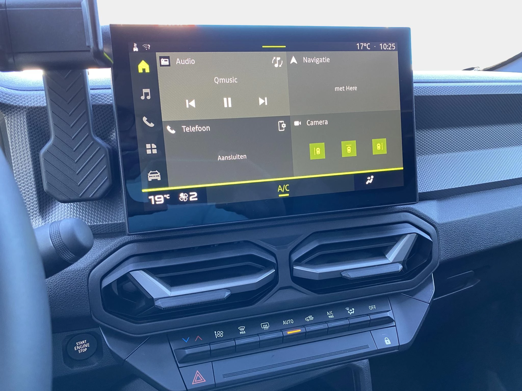 Dacia Duster Journey Hybrid 155