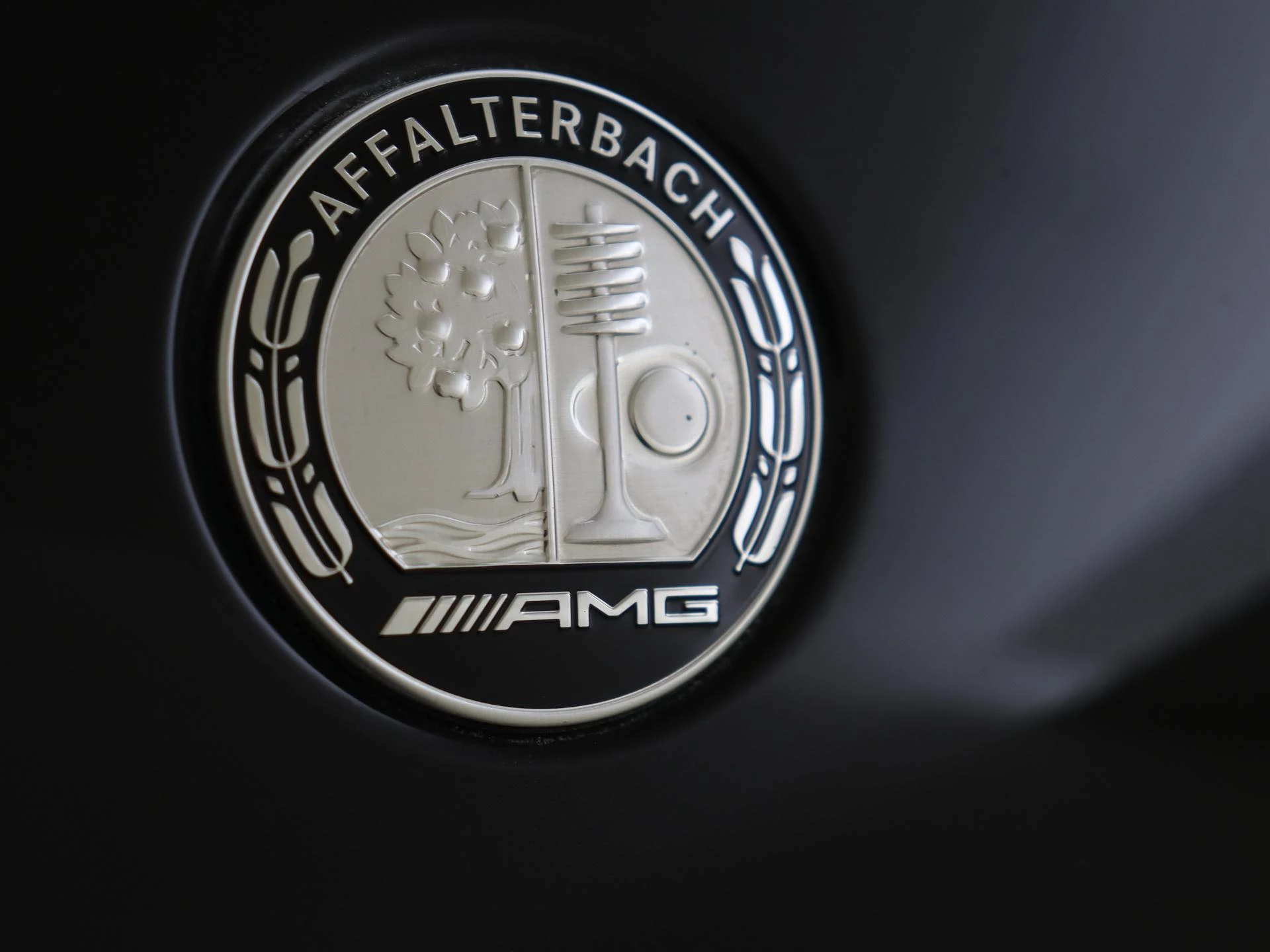 Mercedes-Benz-GLE-image-41