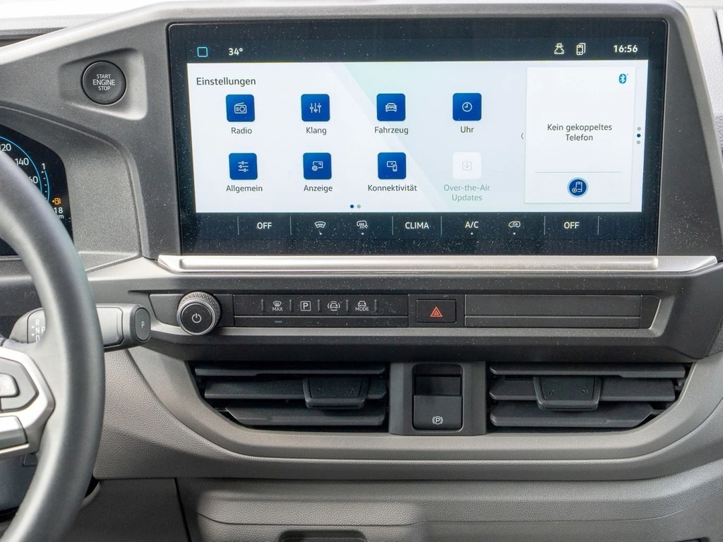 Volkswagen-Transporter-image-11