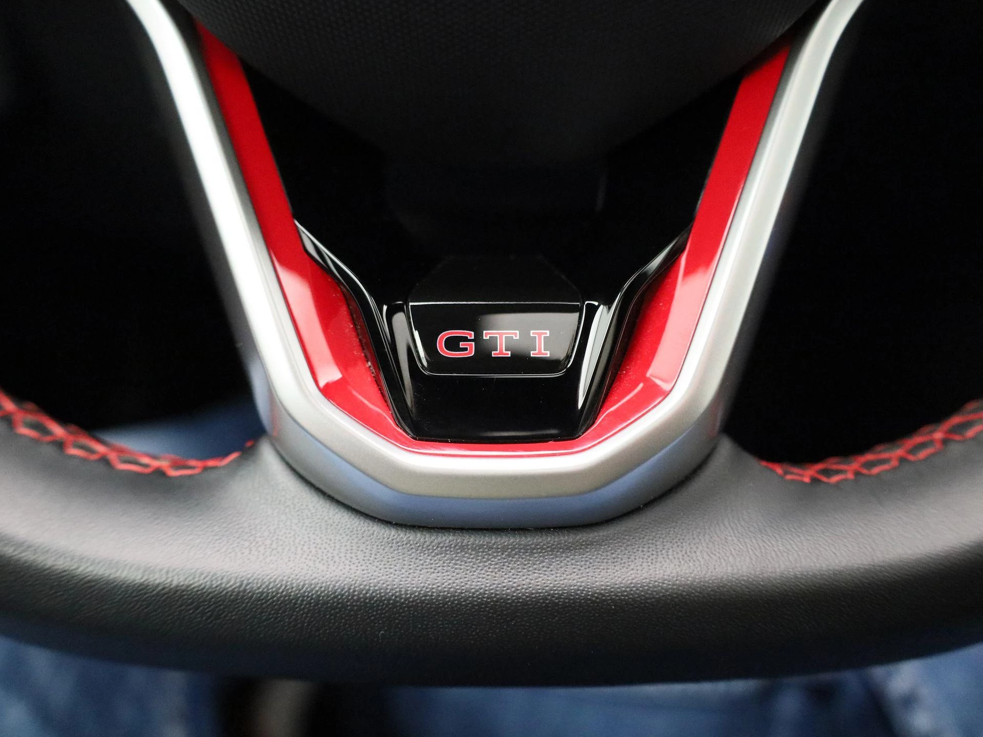 Volkswagen Polo 2.0 TSI GTI
