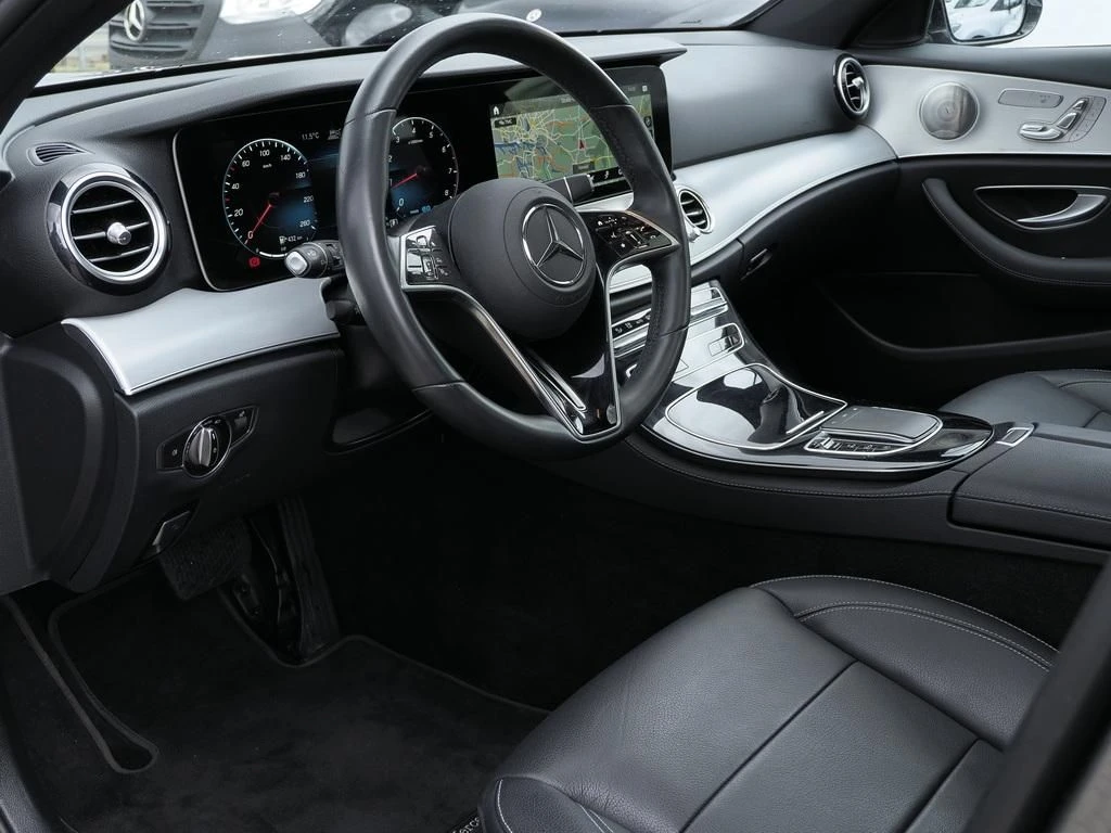 Mercedes-Benz-E-Klasse 450-image-8